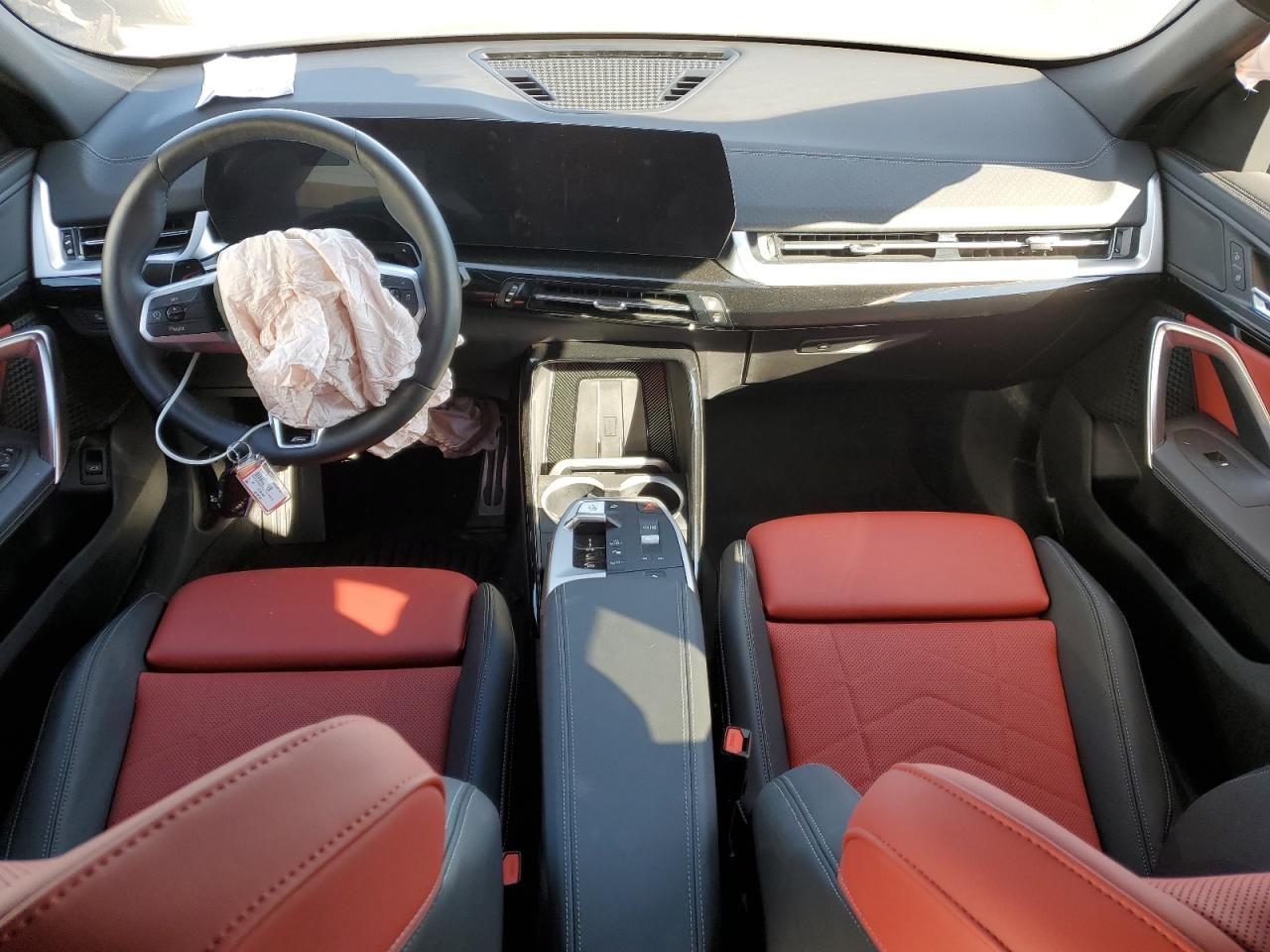 2024 BMW X2 - zdjęcie 8