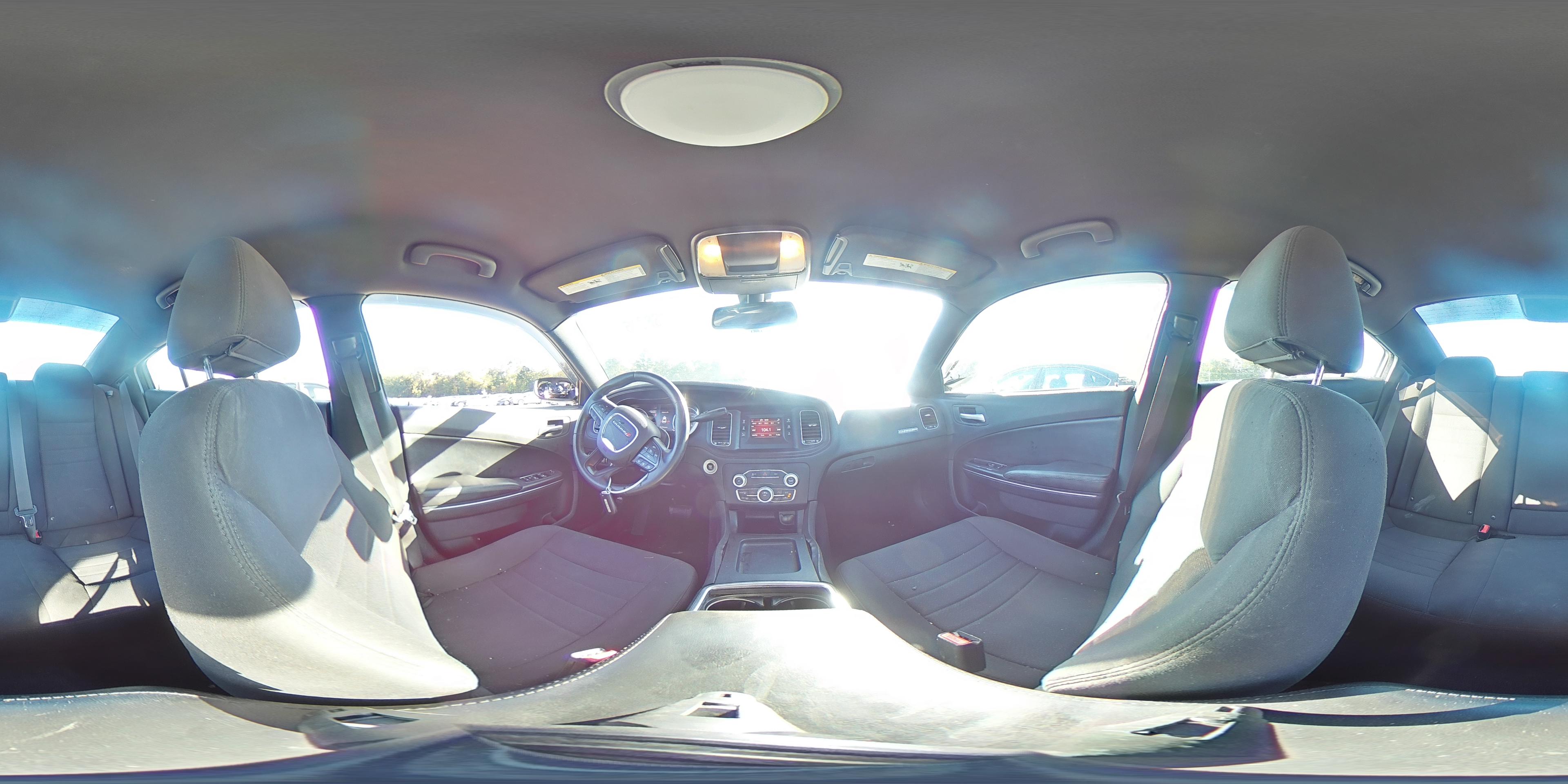 2015 Dodge Charger - zdjęcie 14