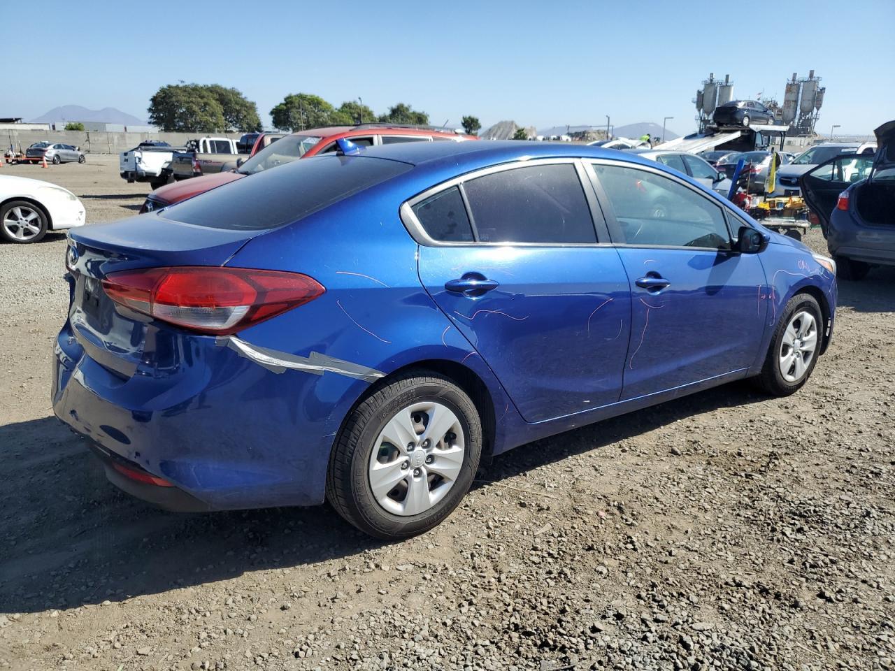 2017 Kia Forte - zdjęcie 3