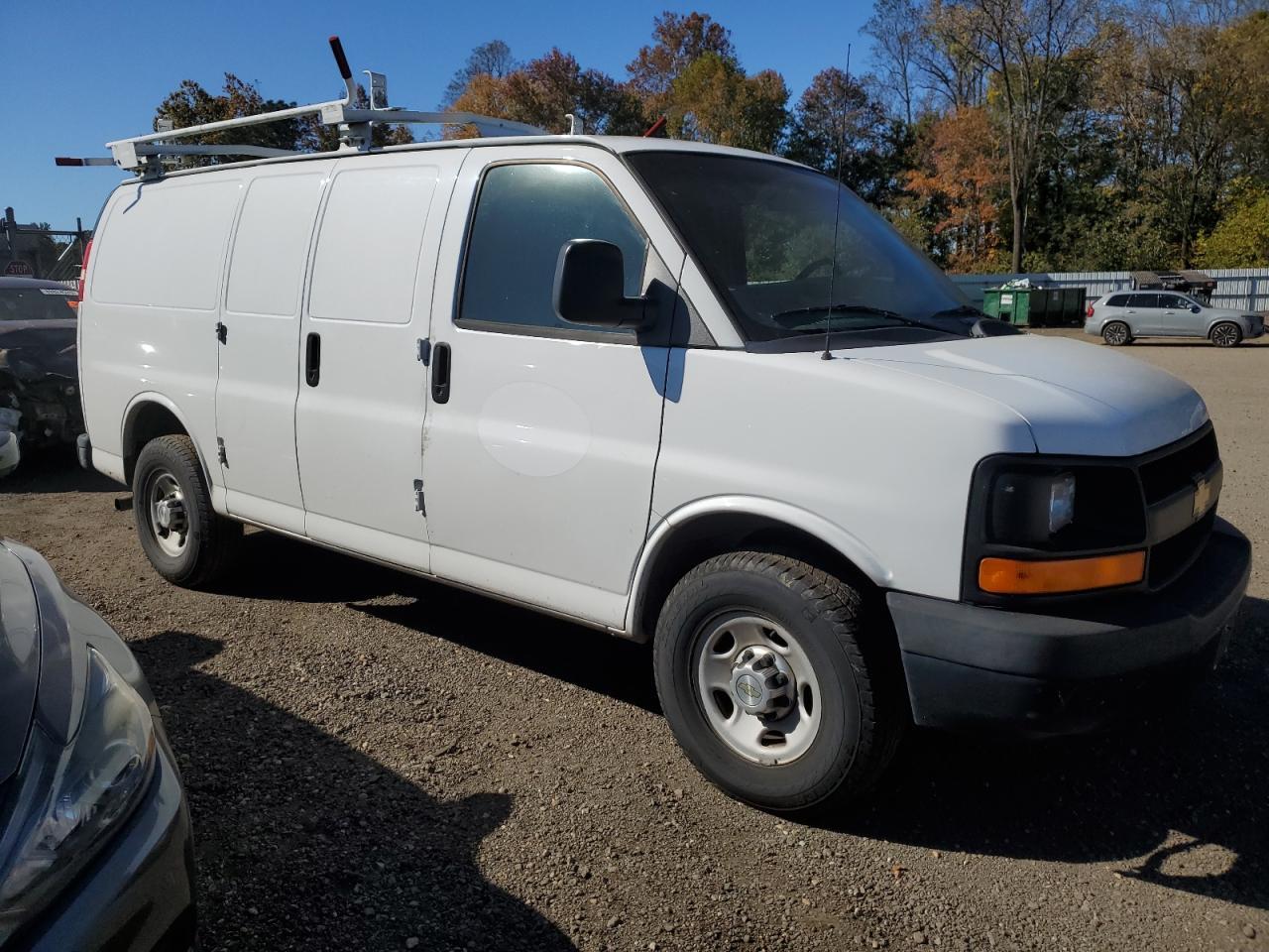 2014 Chevrolet Express G2500 - zdjęcie 4