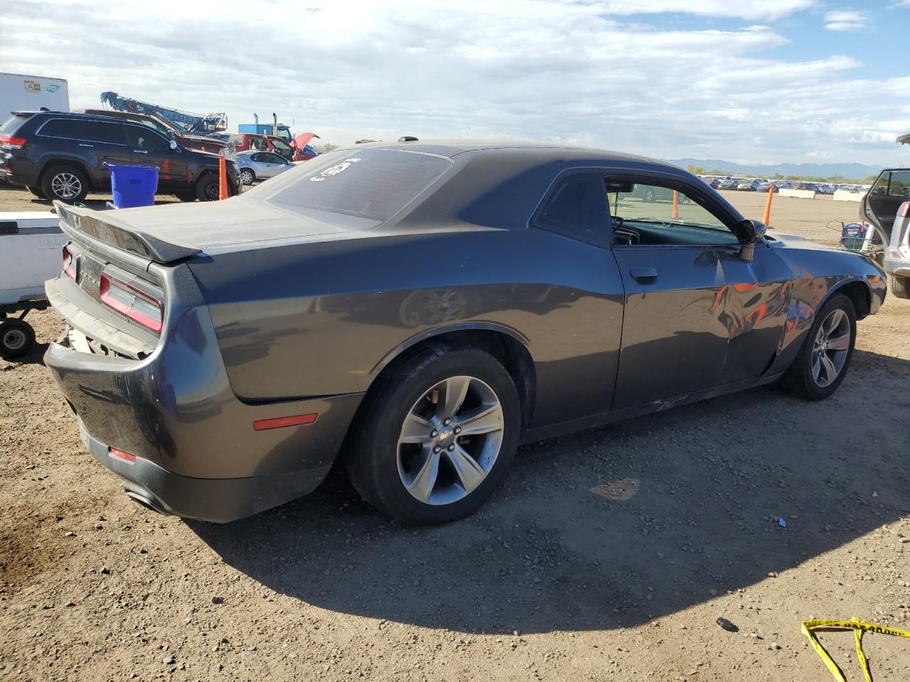 2019 Dodge Challenger - zdjęcie 3