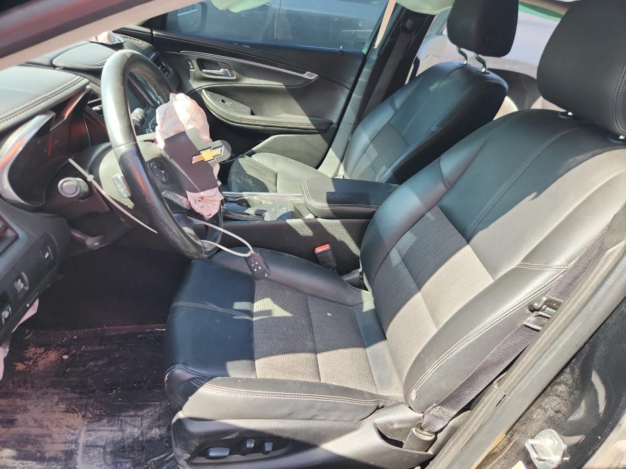 2020 Chevrolet Impala Lt - zdjęcie 7