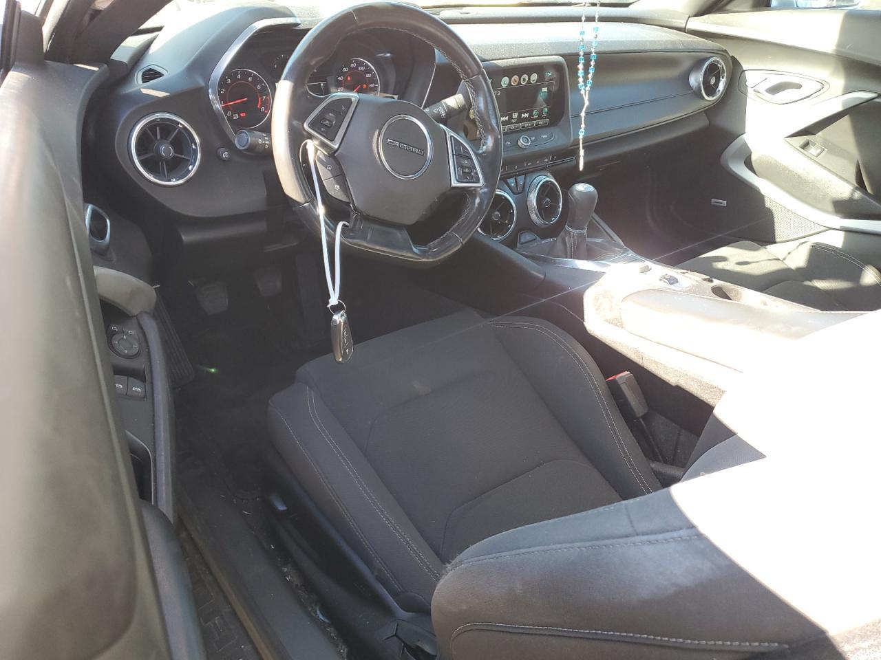 2018 Chevrolet Camaro Ls - zdjęcie 8