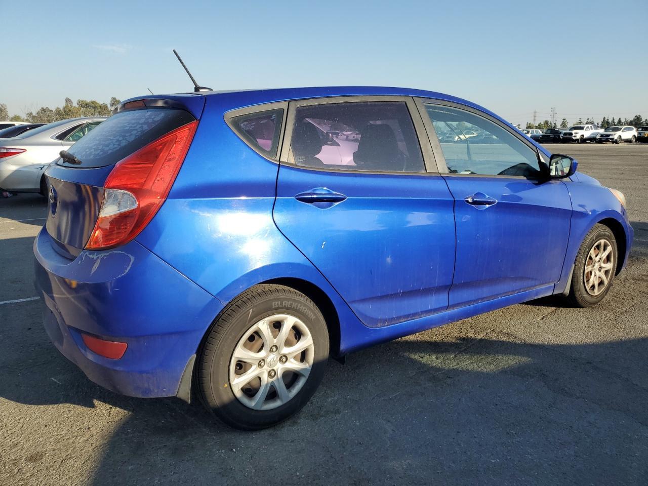 2014 Hyundai Accent Gls - zdjęcie 3
