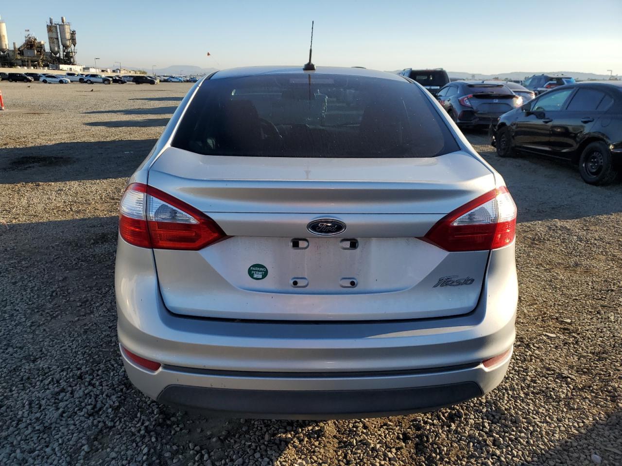 2016 Ford Fiesta S - zdjęcie 6