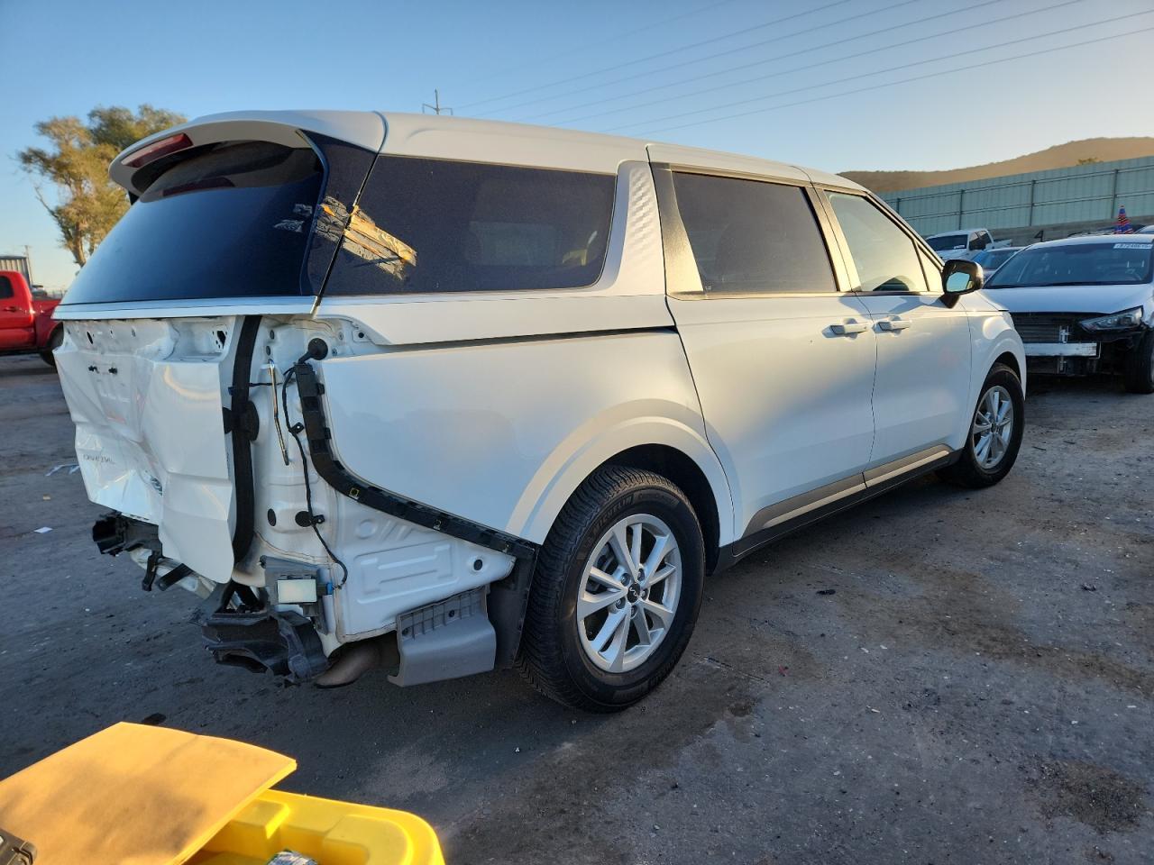 2023 Kia Carnival - zdjęcie 3