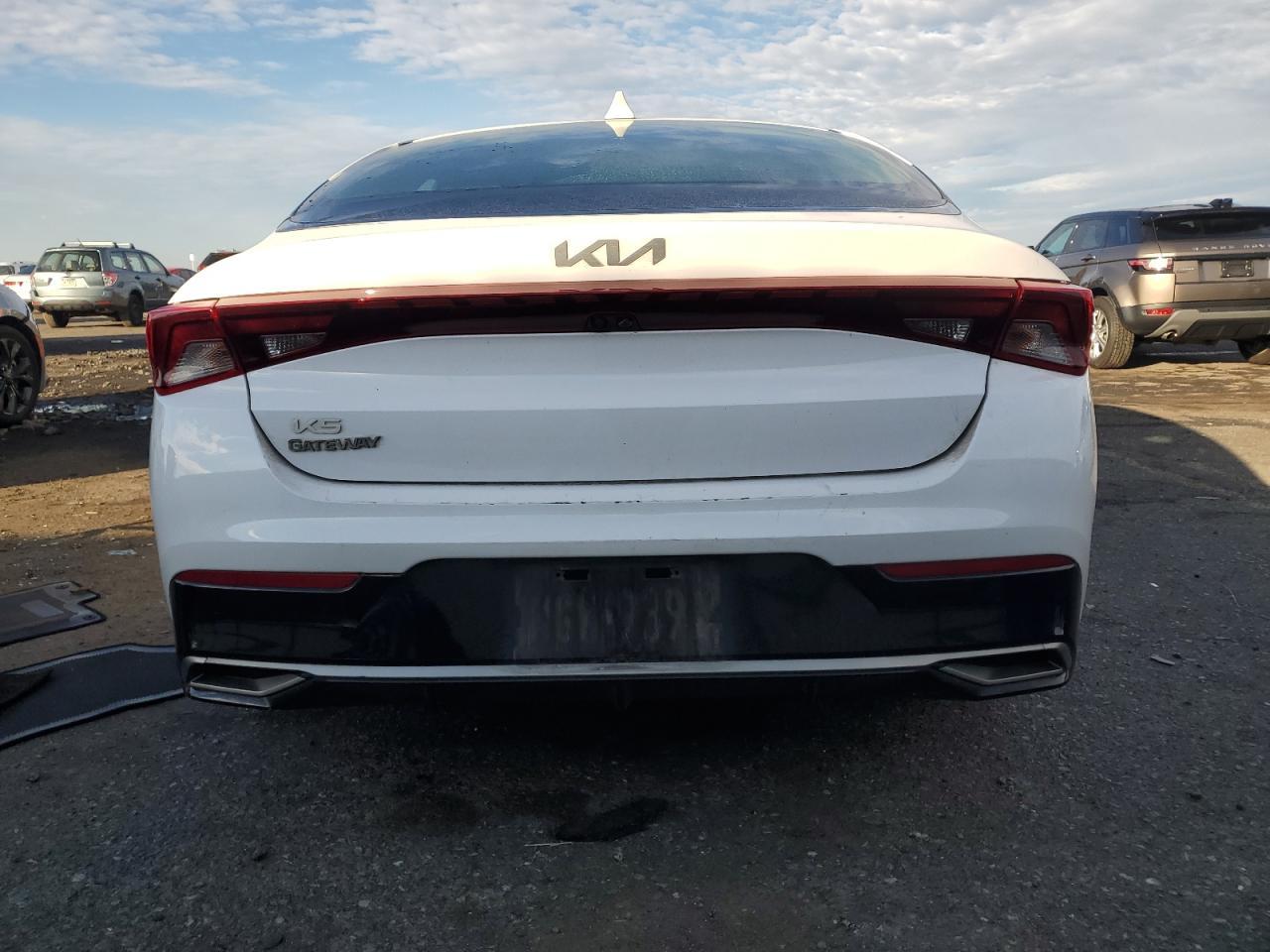 2024 Kia K5 - zdjęcie 6