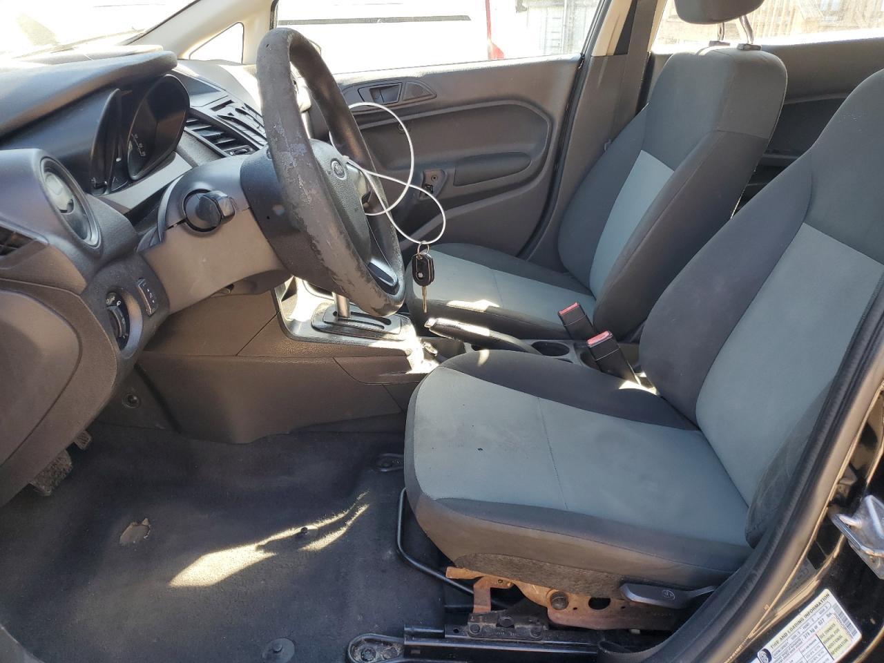 2016 Ford Fiesta S - zdjęcie 7