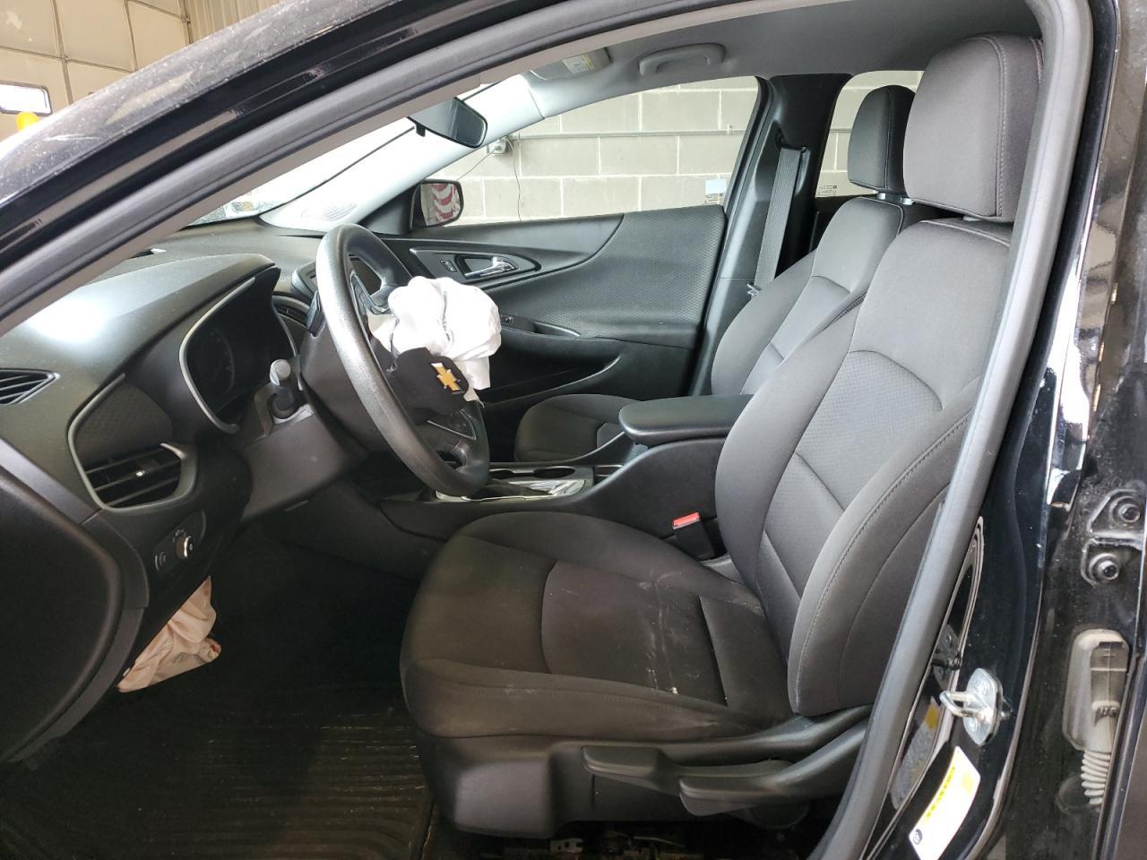 2018 Chevrolet Malibu Ls - zdjęcie 7