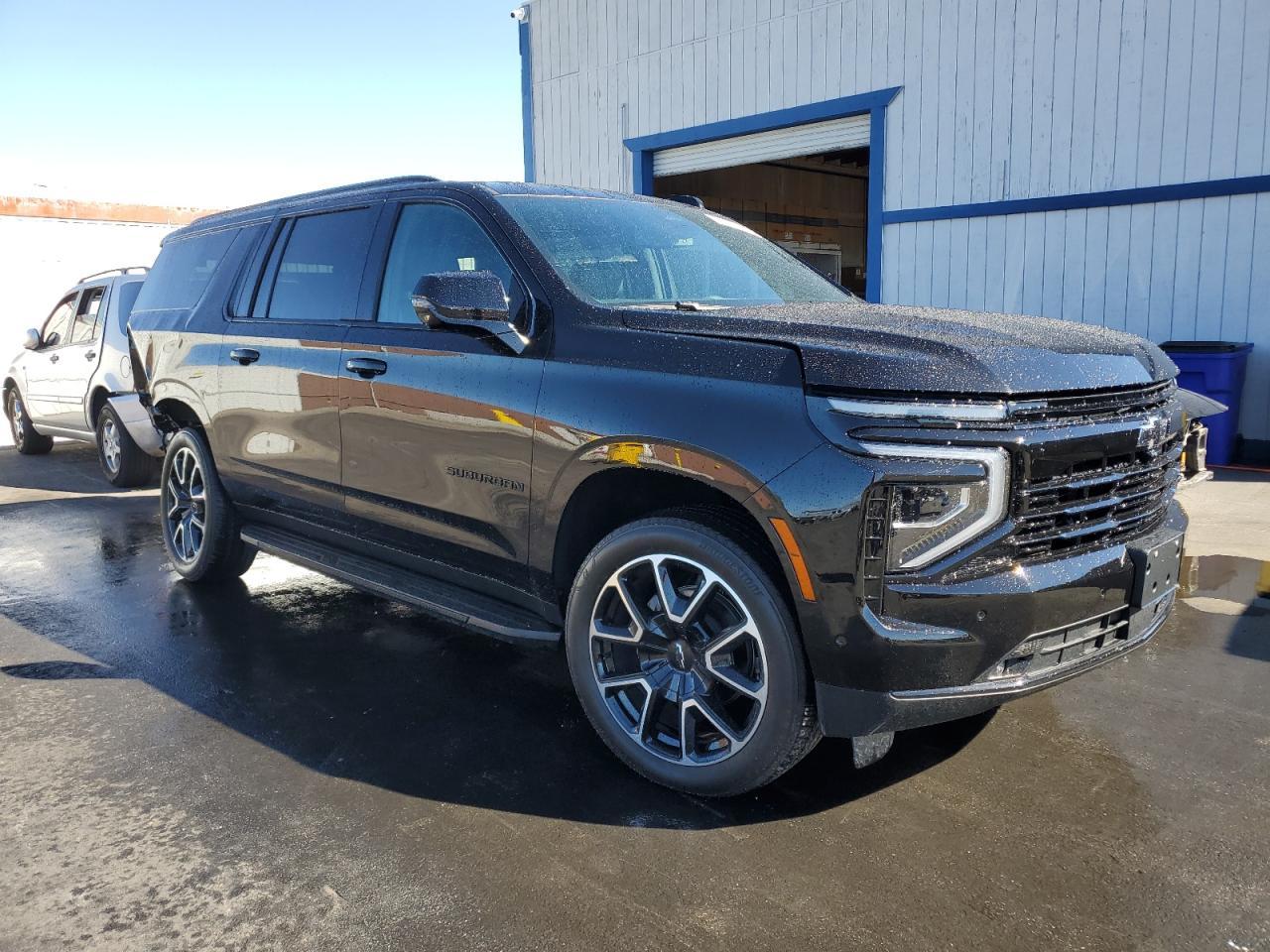 2025 Chevrolet Suburban K1500 Rst - zdjęcie 4