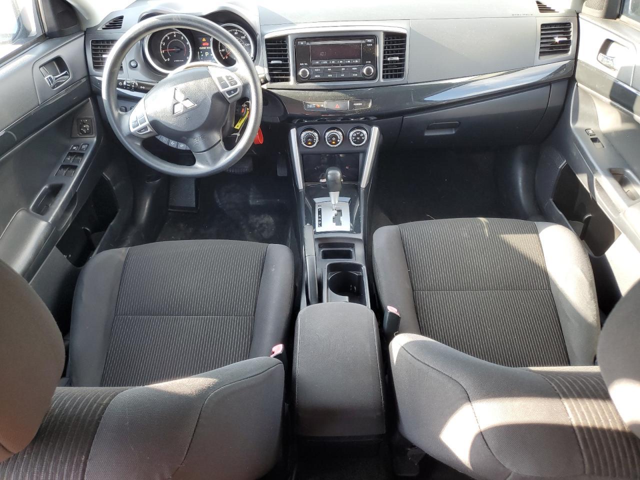 2016 Mitsubishi Lancer - zdjęcie 8