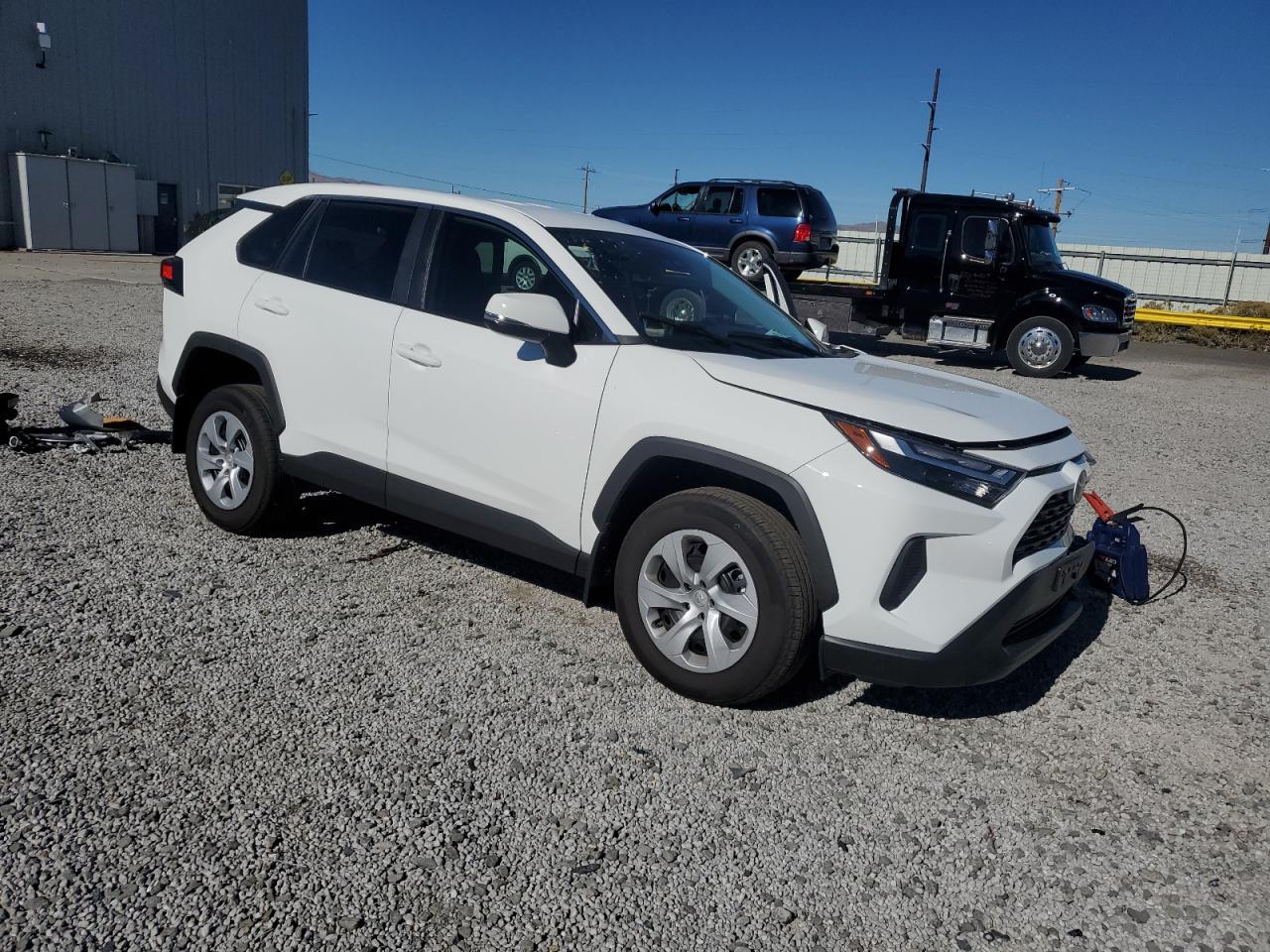 2025 Toyota RAV 4 - zdjęcie 4