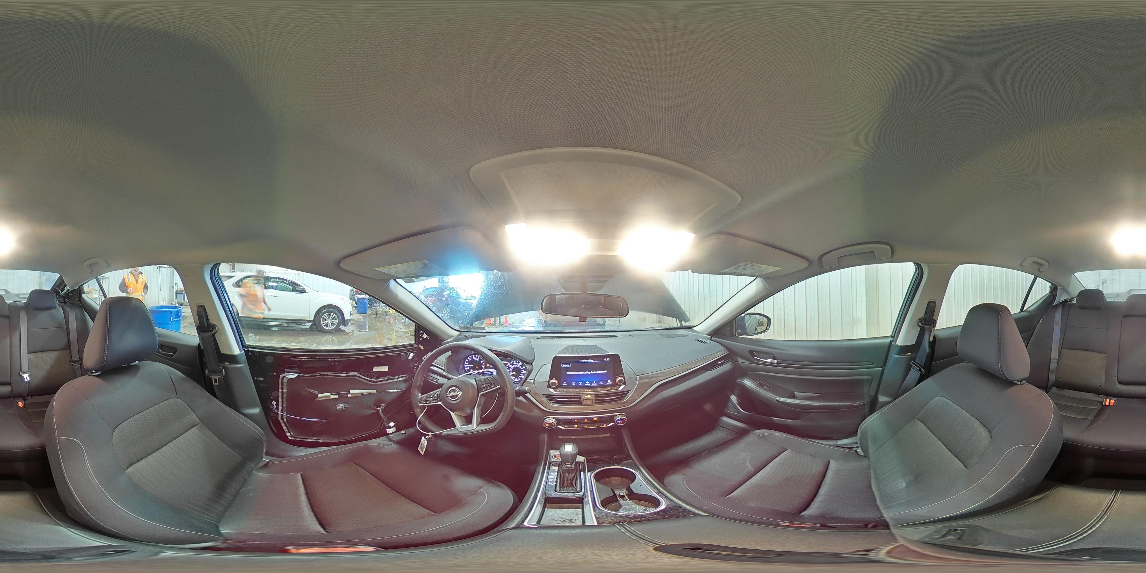 2024 Nissan Altima - zdjęcie 15