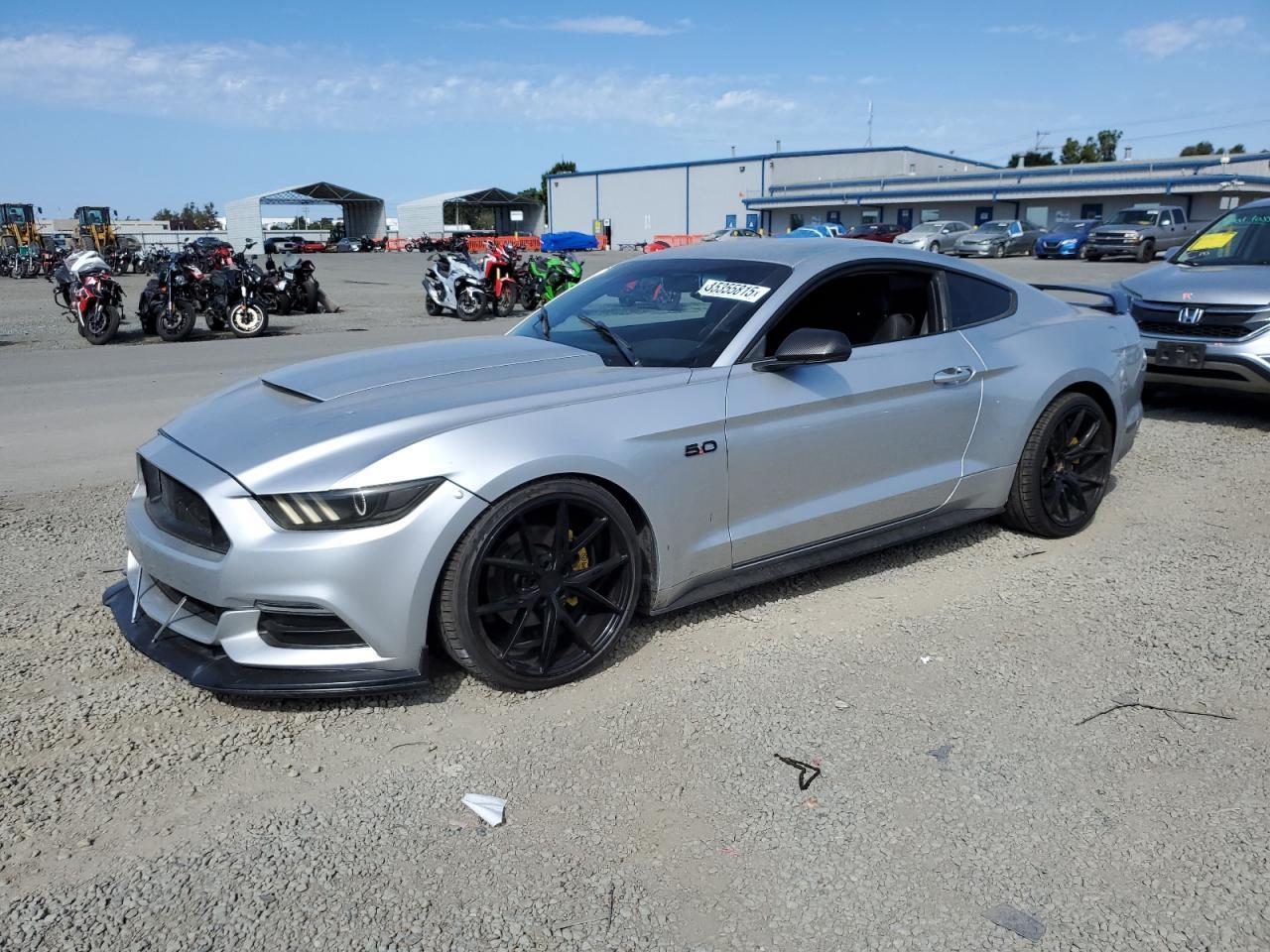 2017 Ford Mustang - zdjęcie główne