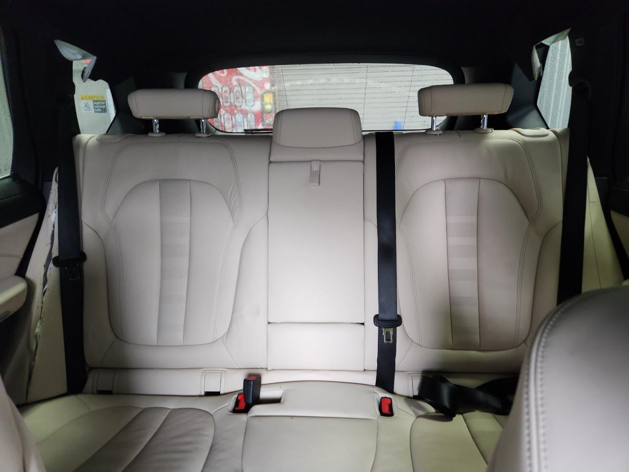 2022 BMW X5 xDrive45E - zdjęcie 10