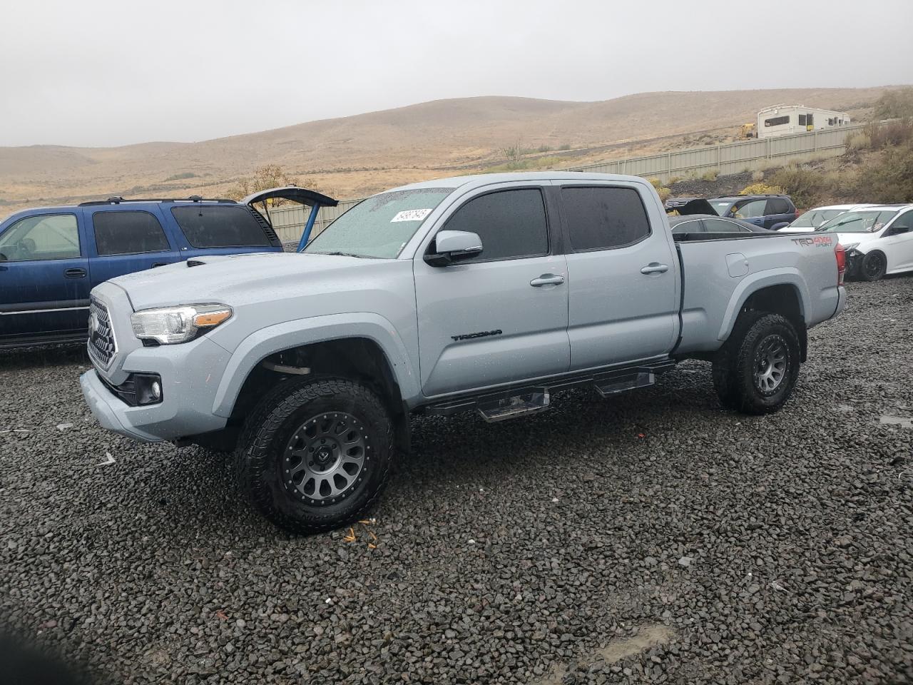 2019 Toyota Tacoma - zdjęcie główne