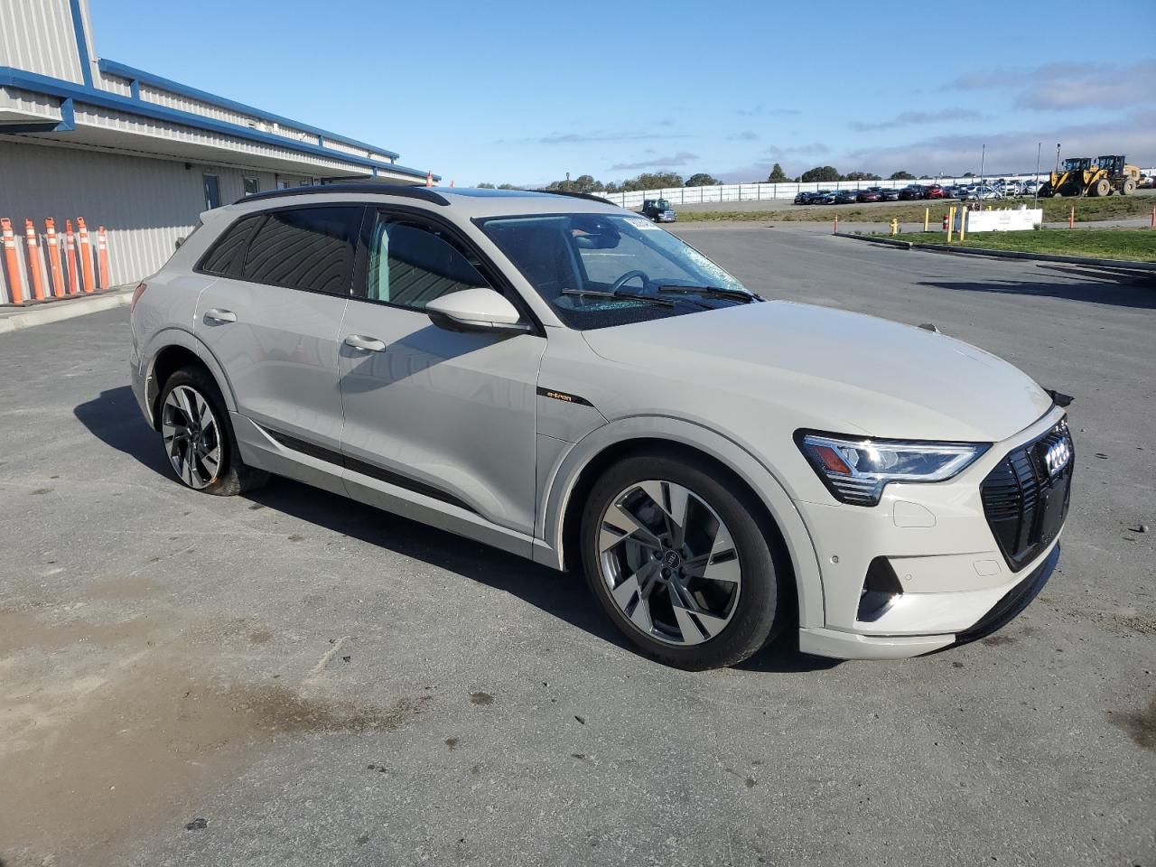 2022 Audi e-tron - zdjęcie 4