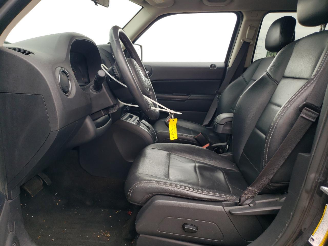 2015 Jeep Patriot Latitude - zdjęcie 7