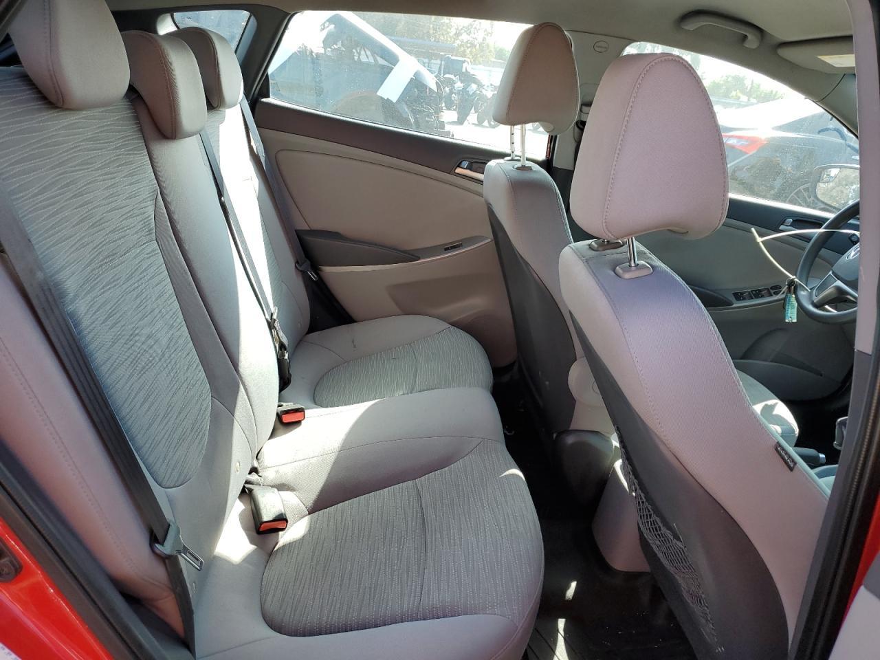 2016 Hyundai Accent Se - zdjęcie 10