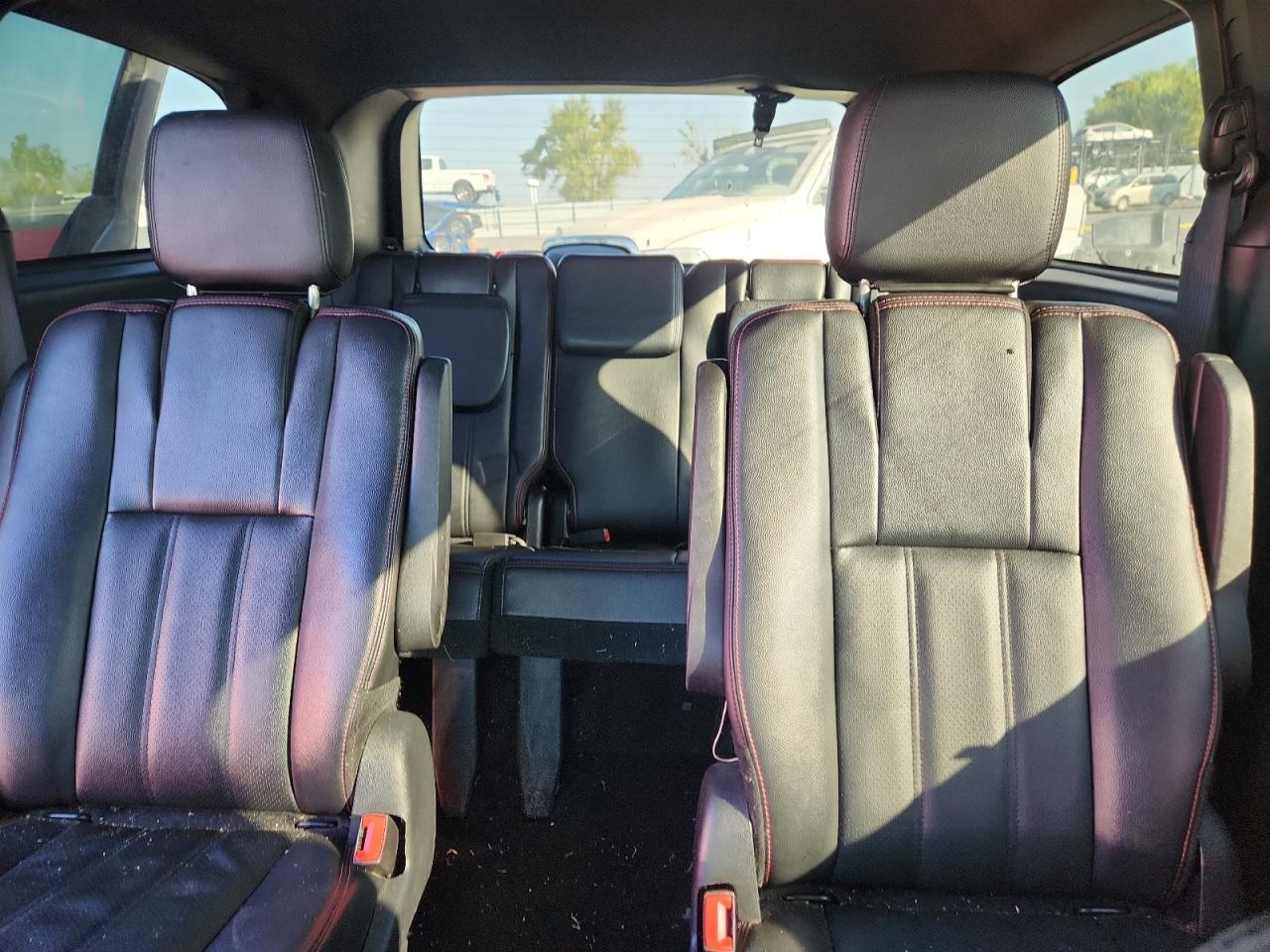 2019 Dodge Caravan - zdjęcie 10