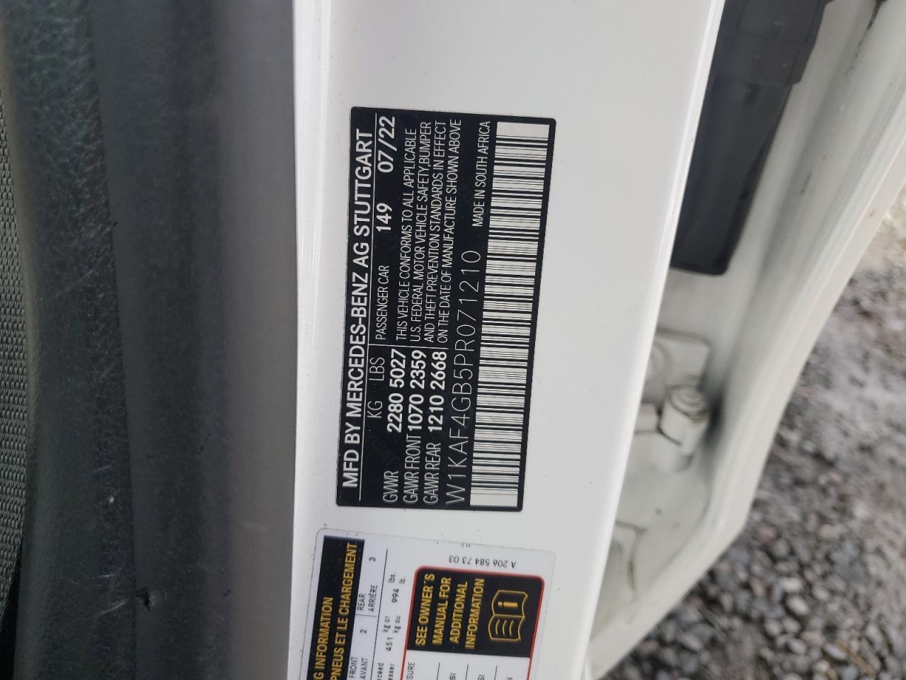 2023 Mercedes-Benz Klasa C - zdjęcie 12