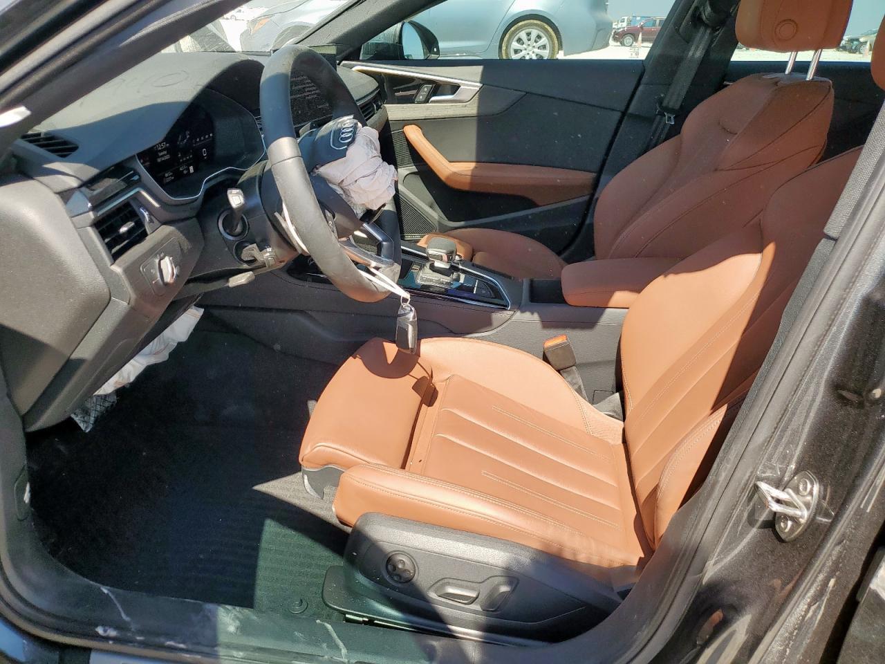 2025 Audi A4 - zdjęcie 7