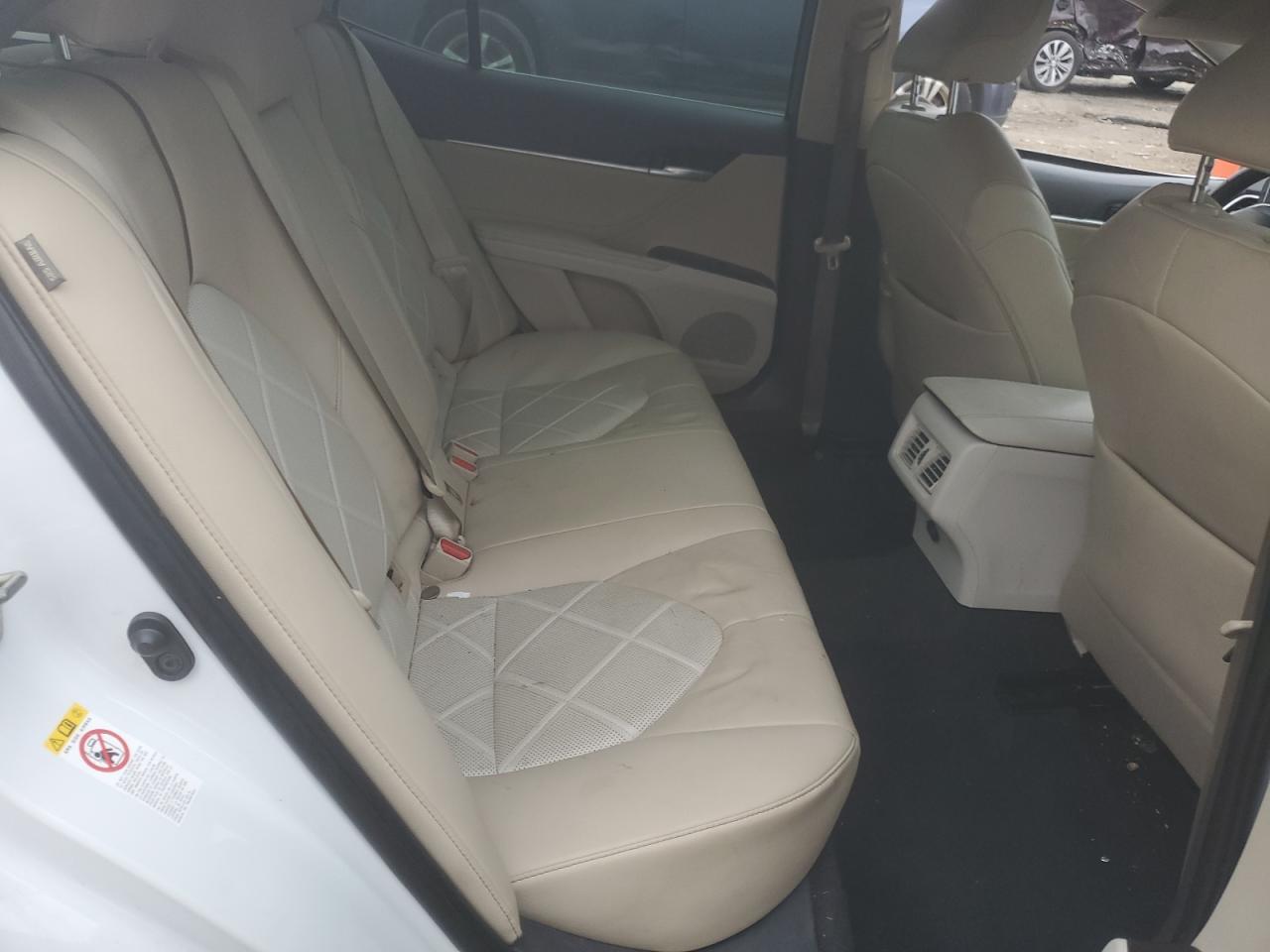 2018 Toyota Camry L - zdjęcie 10