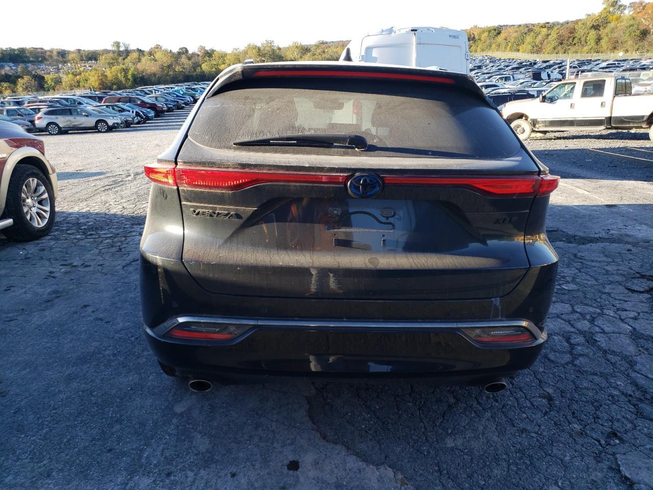 2023 Toyota Venza - zdjęcie 6