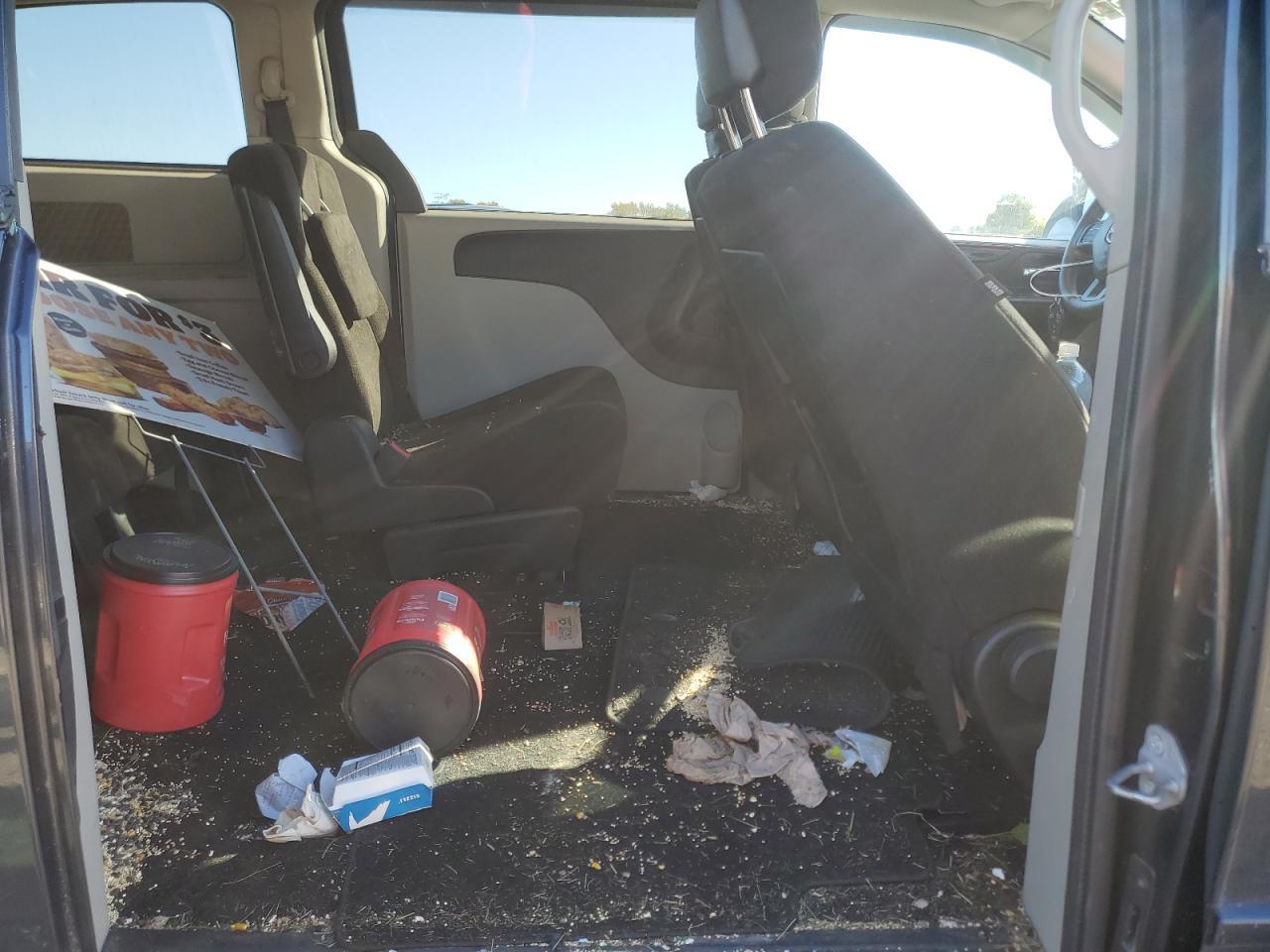 2014 Dodge Grand Caravan Sxt - zdjęcie 11