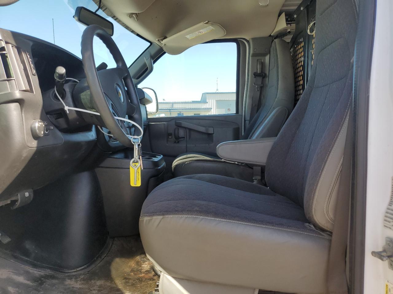 2018 Chevrolet Express G2500 - zdjęcie 7