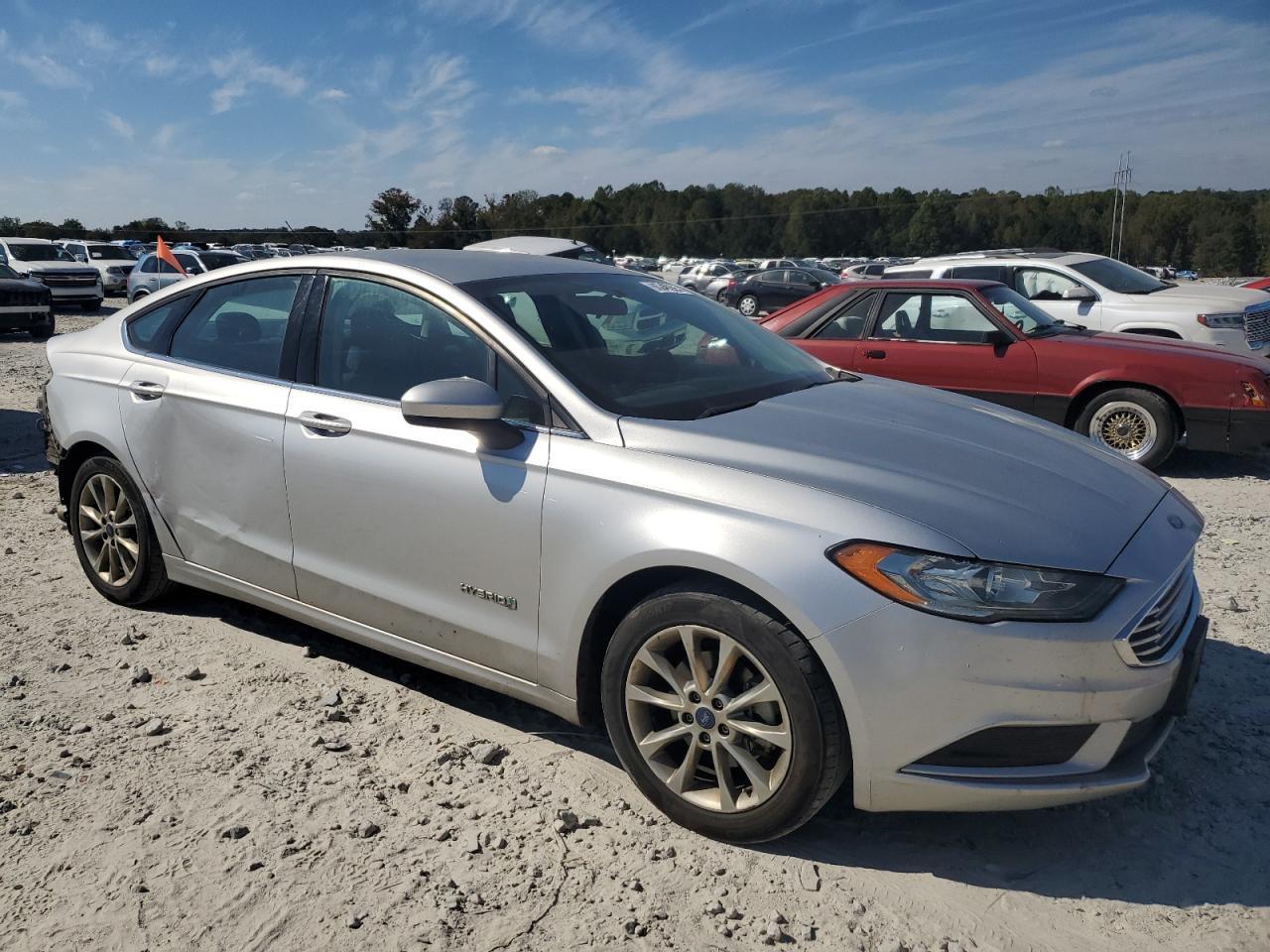 2017 Ford Fusion - zdjęcie 4