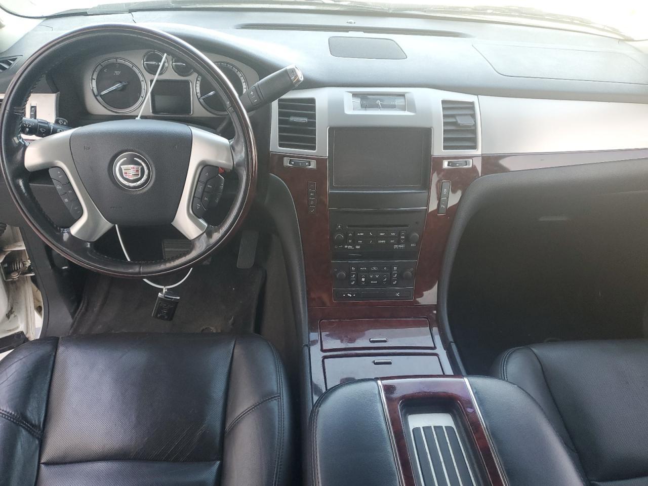 2013 Cadillac Escalade - zdjęcie 8