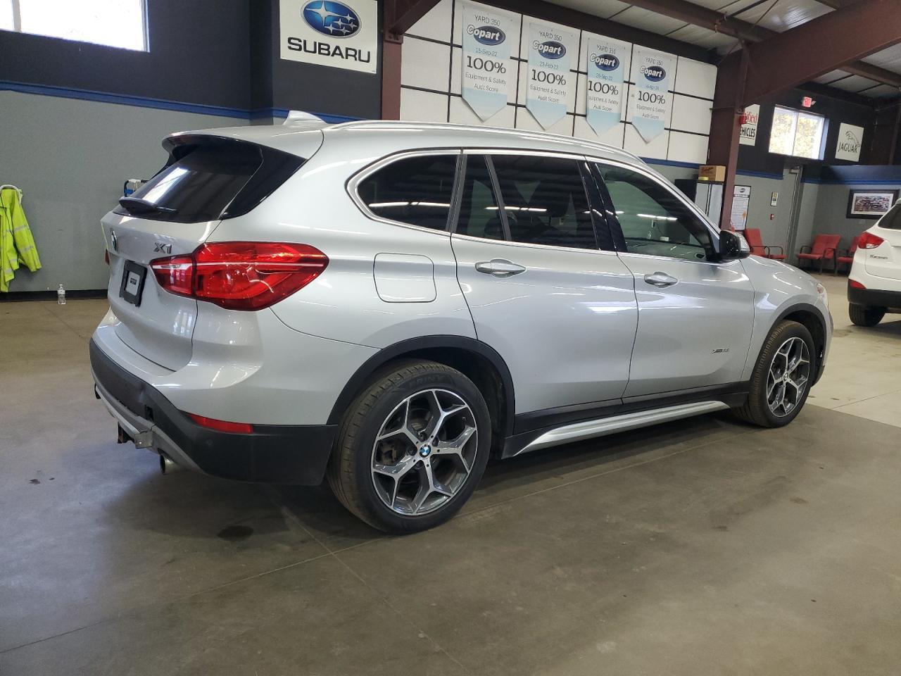 2017 BMW X1 xDrive28I - zdjęcie 3