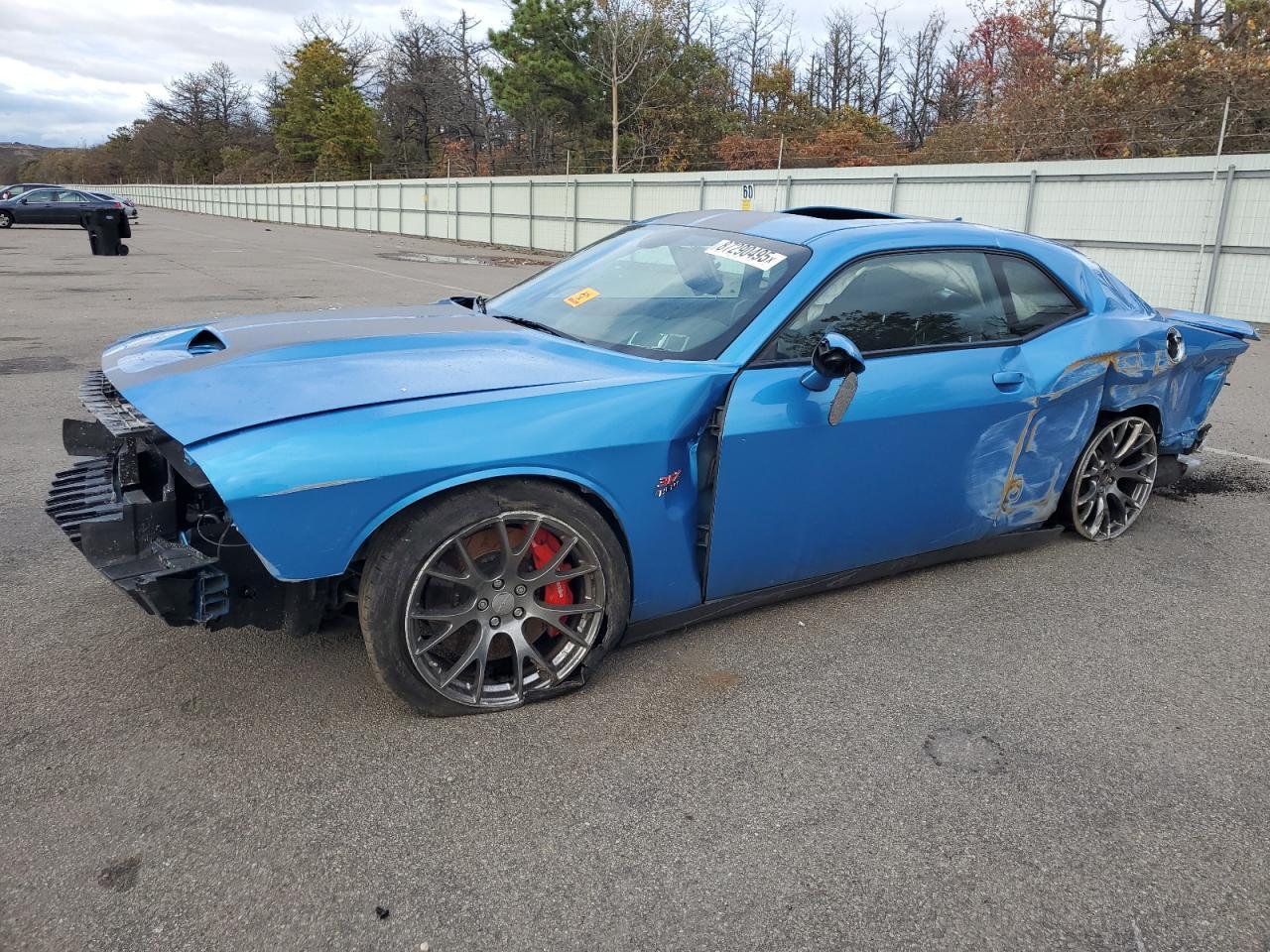 2015 Dodge Challenger - zdjęcie główne