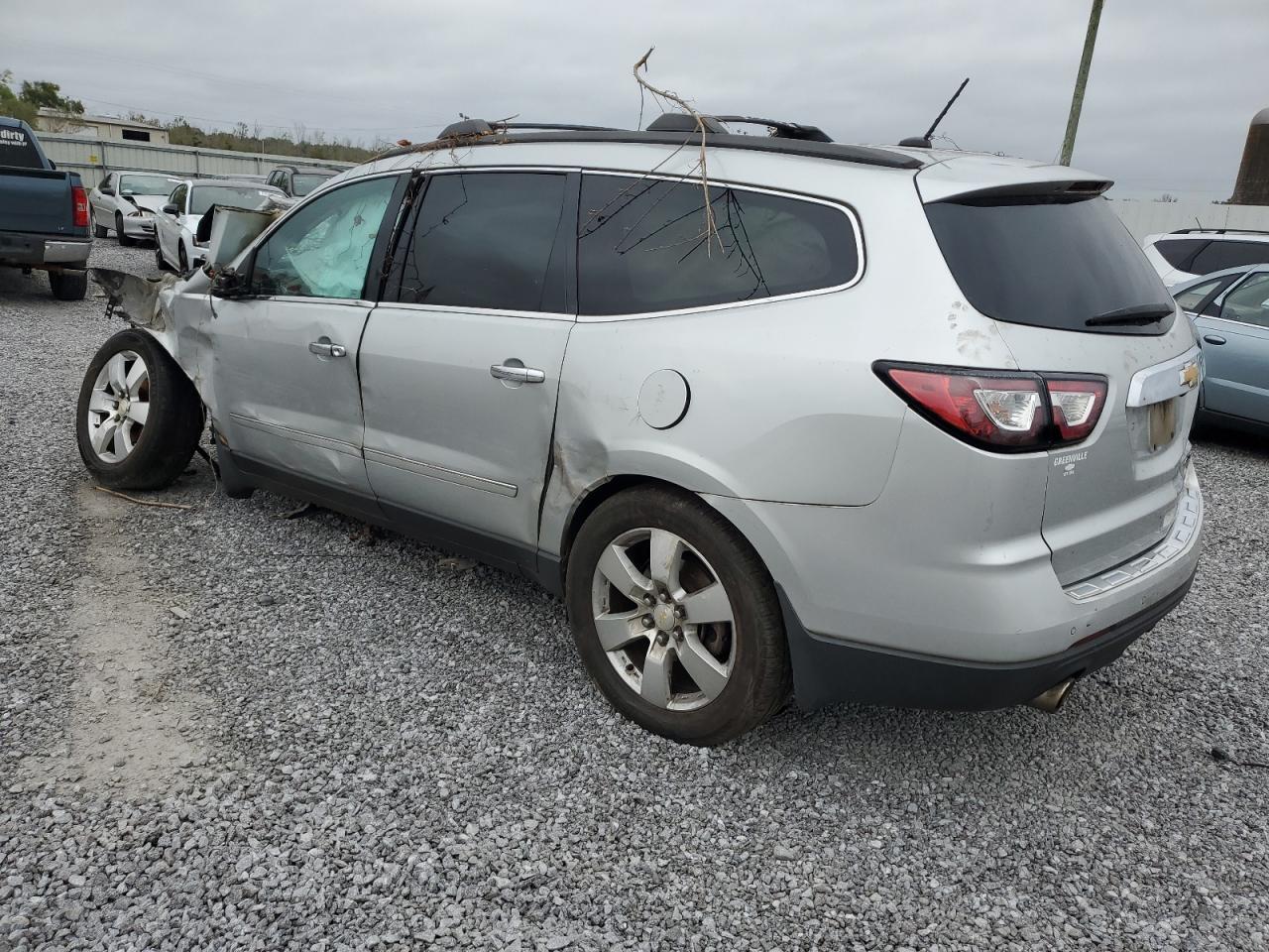 2013 Chevrolet Traverse Ltz - zdjęcie 2