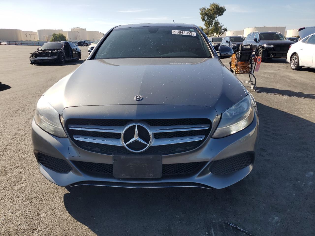 2018 Mercedes-Benz C 300 - zdjęcie 5