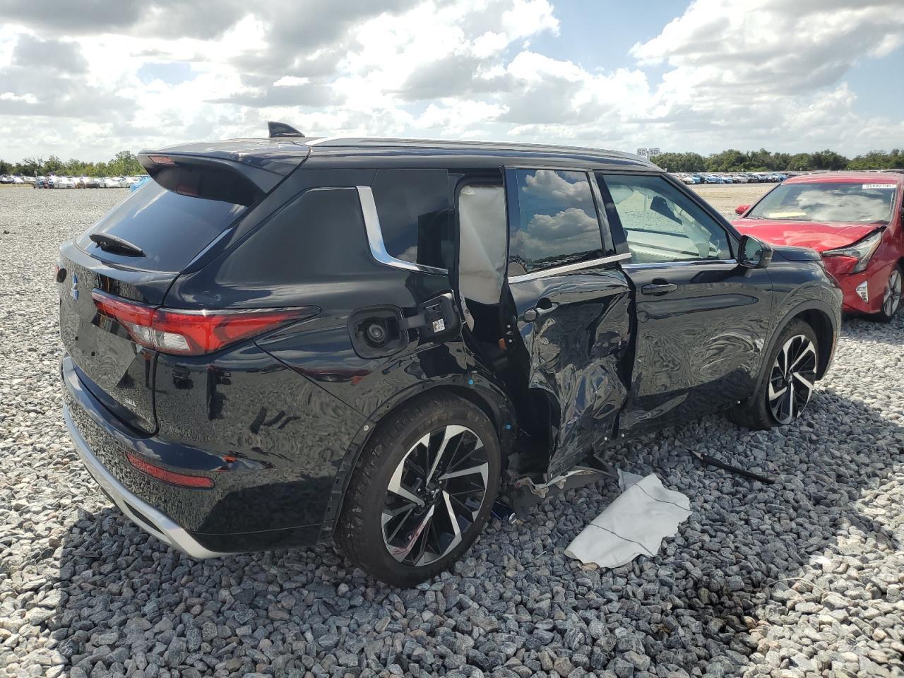 2022 Mitsubishi Outlander Sel - zdjęcie 3