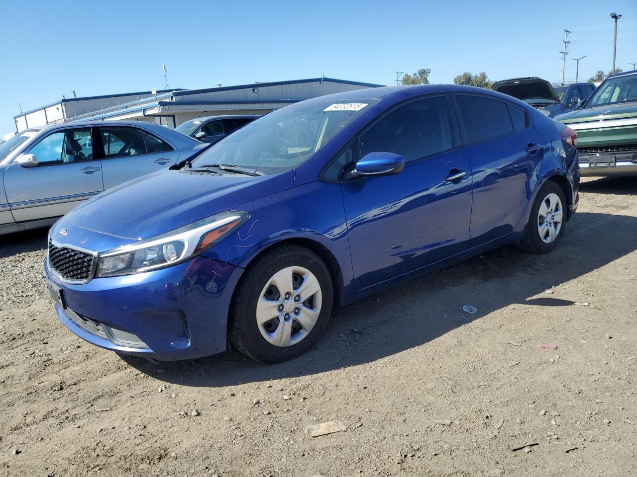 2017 Kia Forte - zdjęcie główne