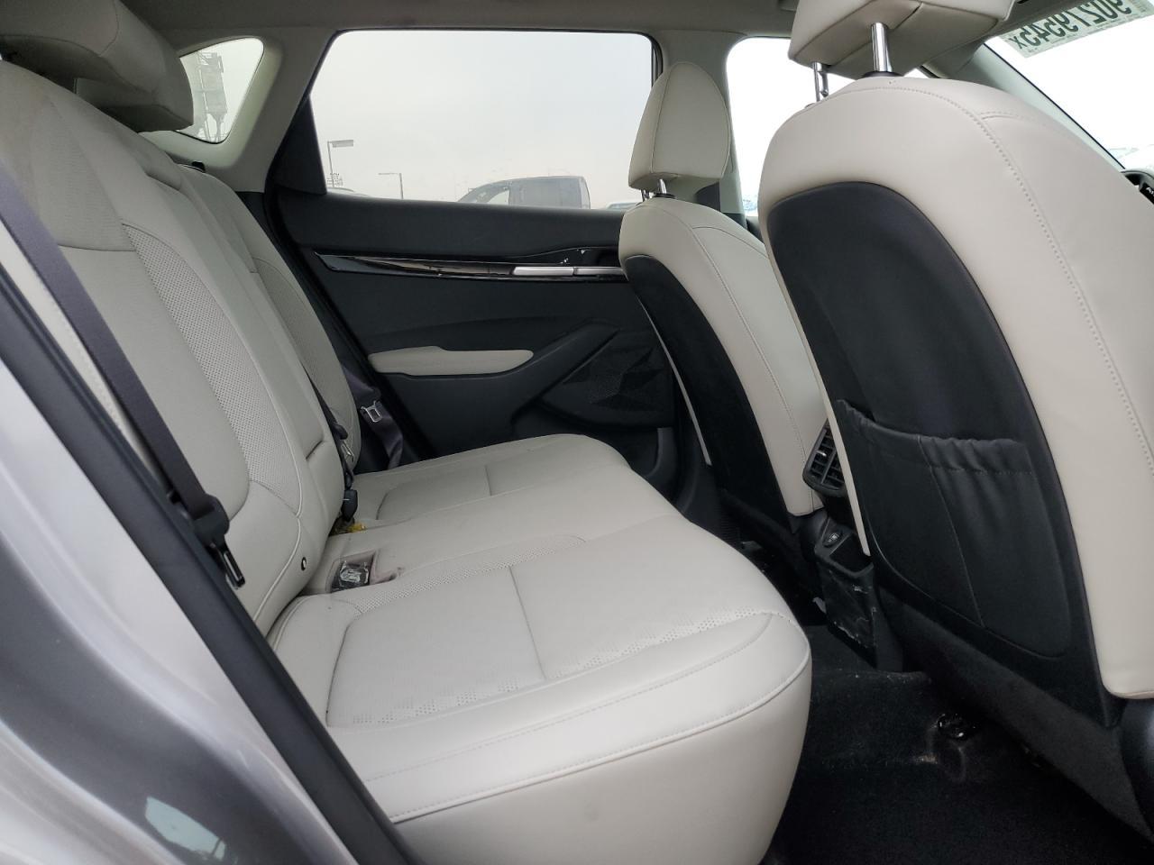 2022 Kia Seltos - zdjęcie 11