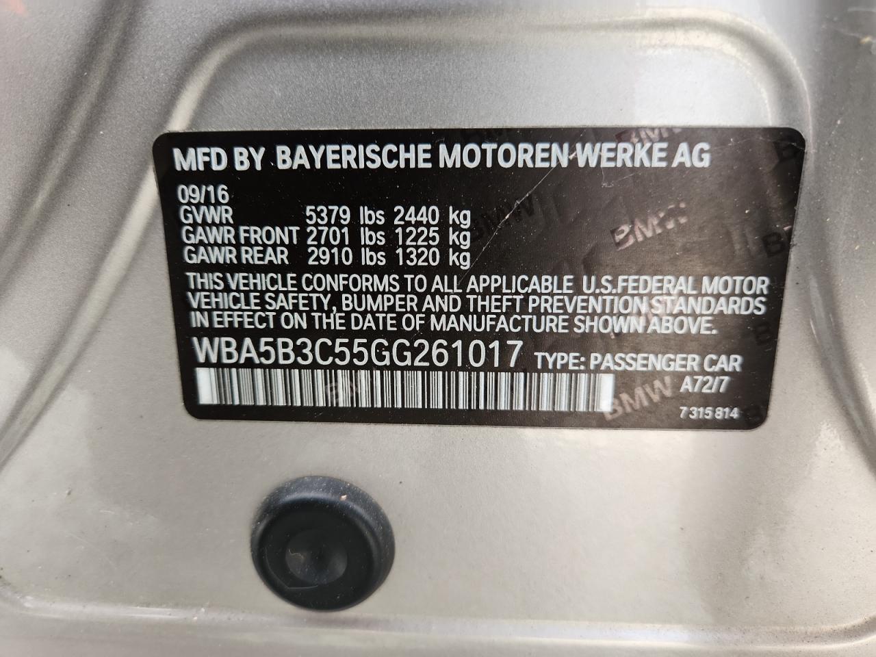 2016 BMW Seria 5 535i - zdjęcie 13