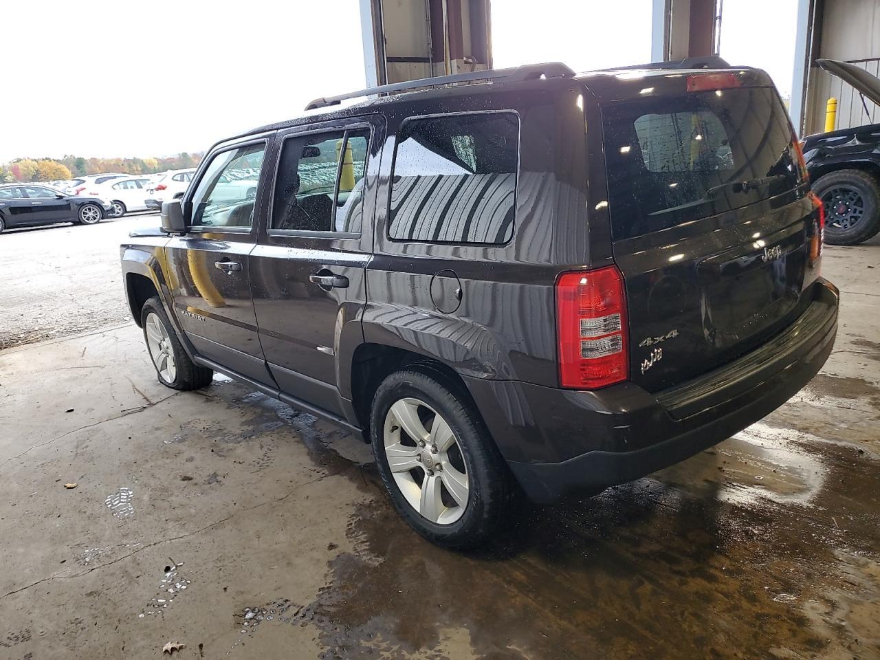 2014 Jeep Liberty (Patriot) - zdjęcie 2