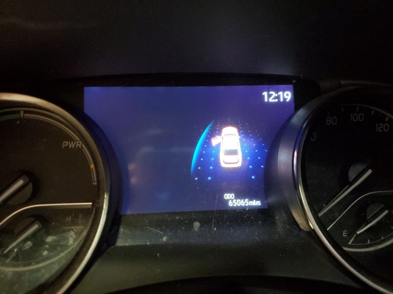 2022 Toyota Camry - zdjęcie 9