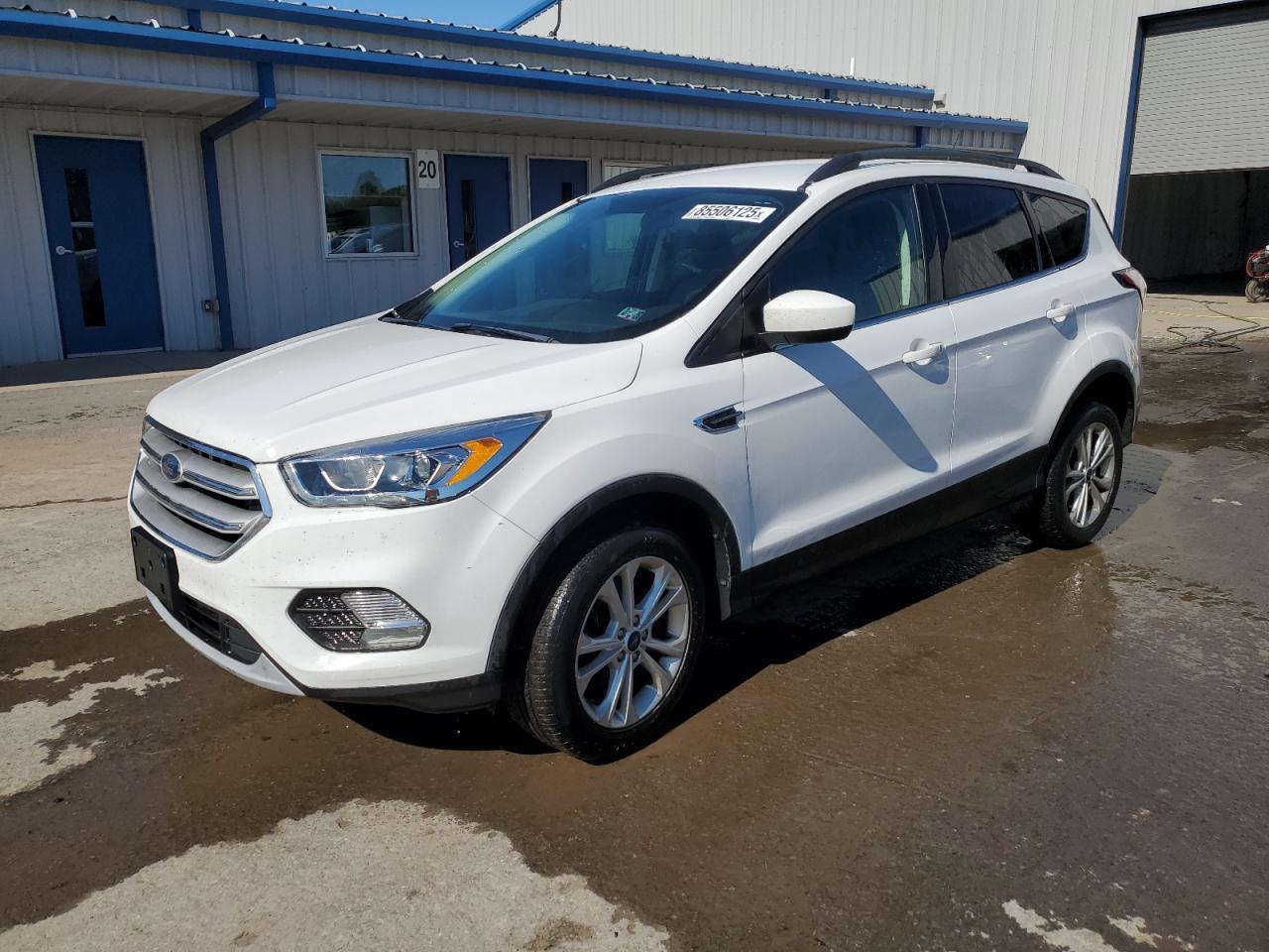 2018 Ford Escape Sel - zdjęcie główne