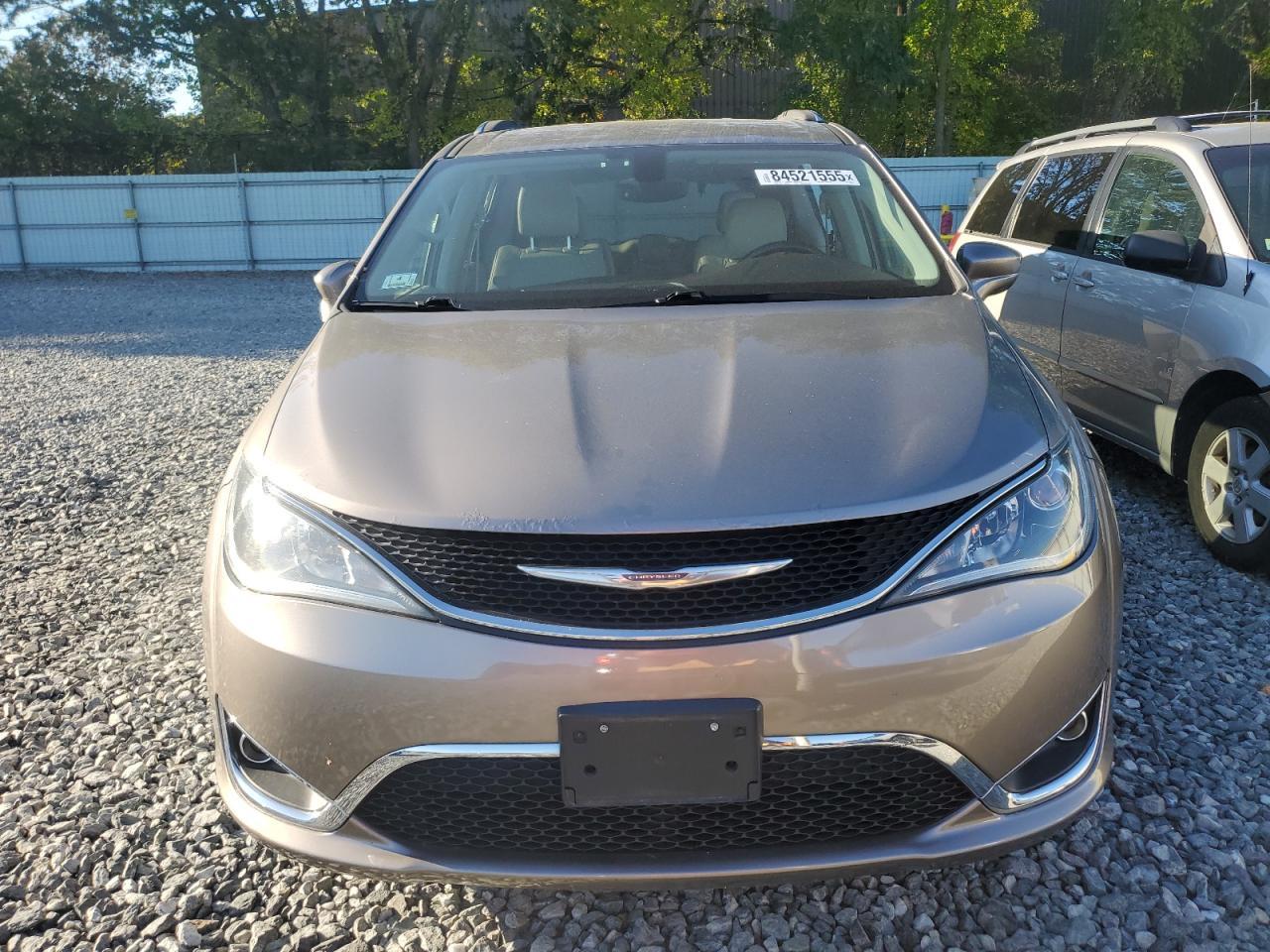 2017 Chrysler Pacifica - zdjęcie 5