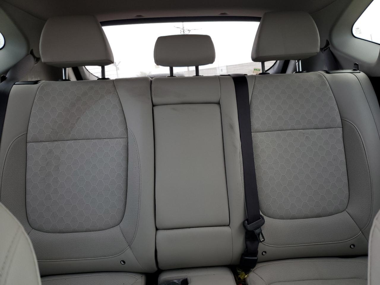 2022 Kia Seltos - zdjęcie 10