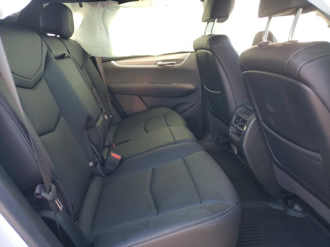 2024 Cadillac XT5 - zdjęcie 11