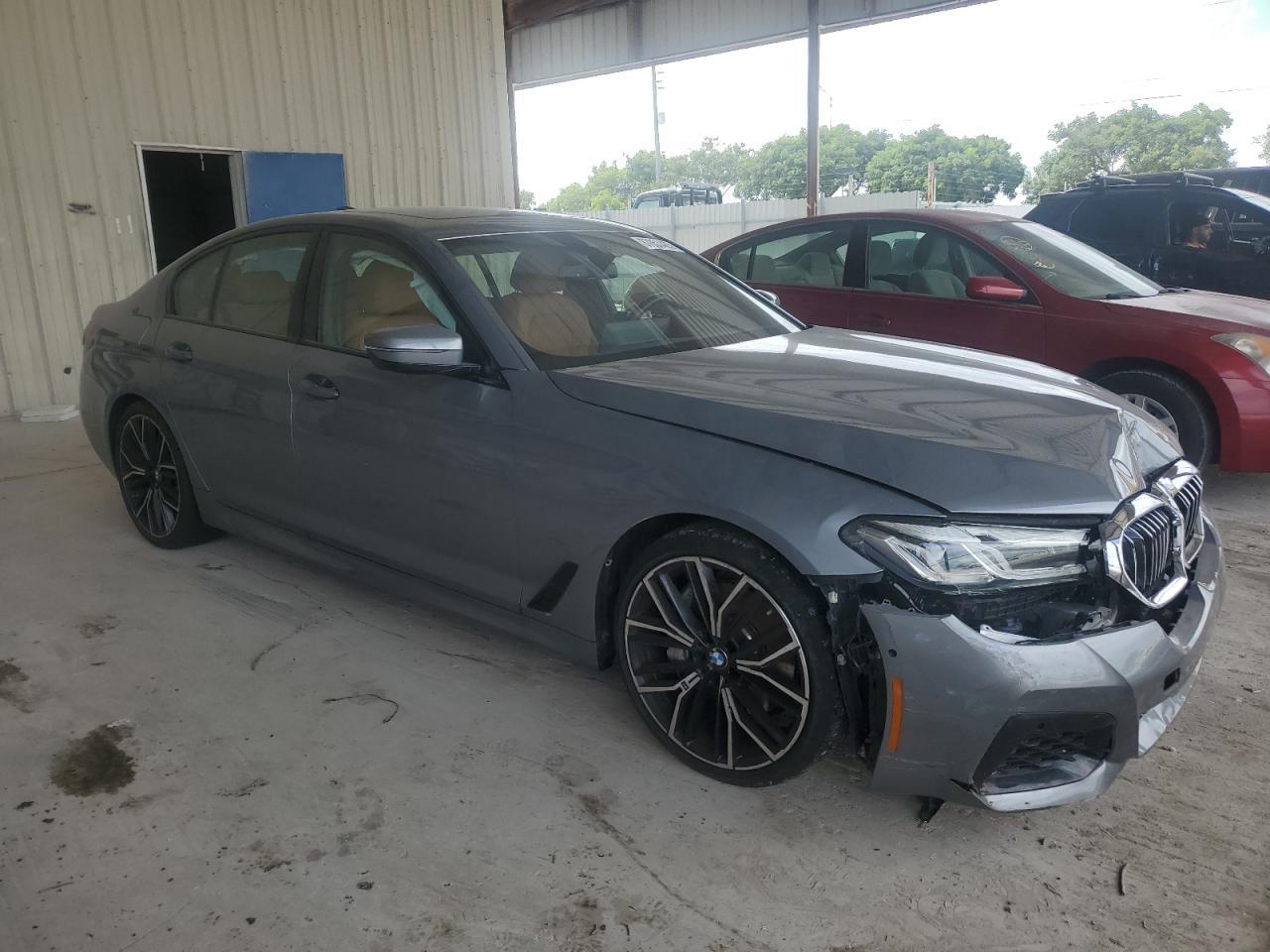 2023 BMW Seria 5 - zdjęcie 4