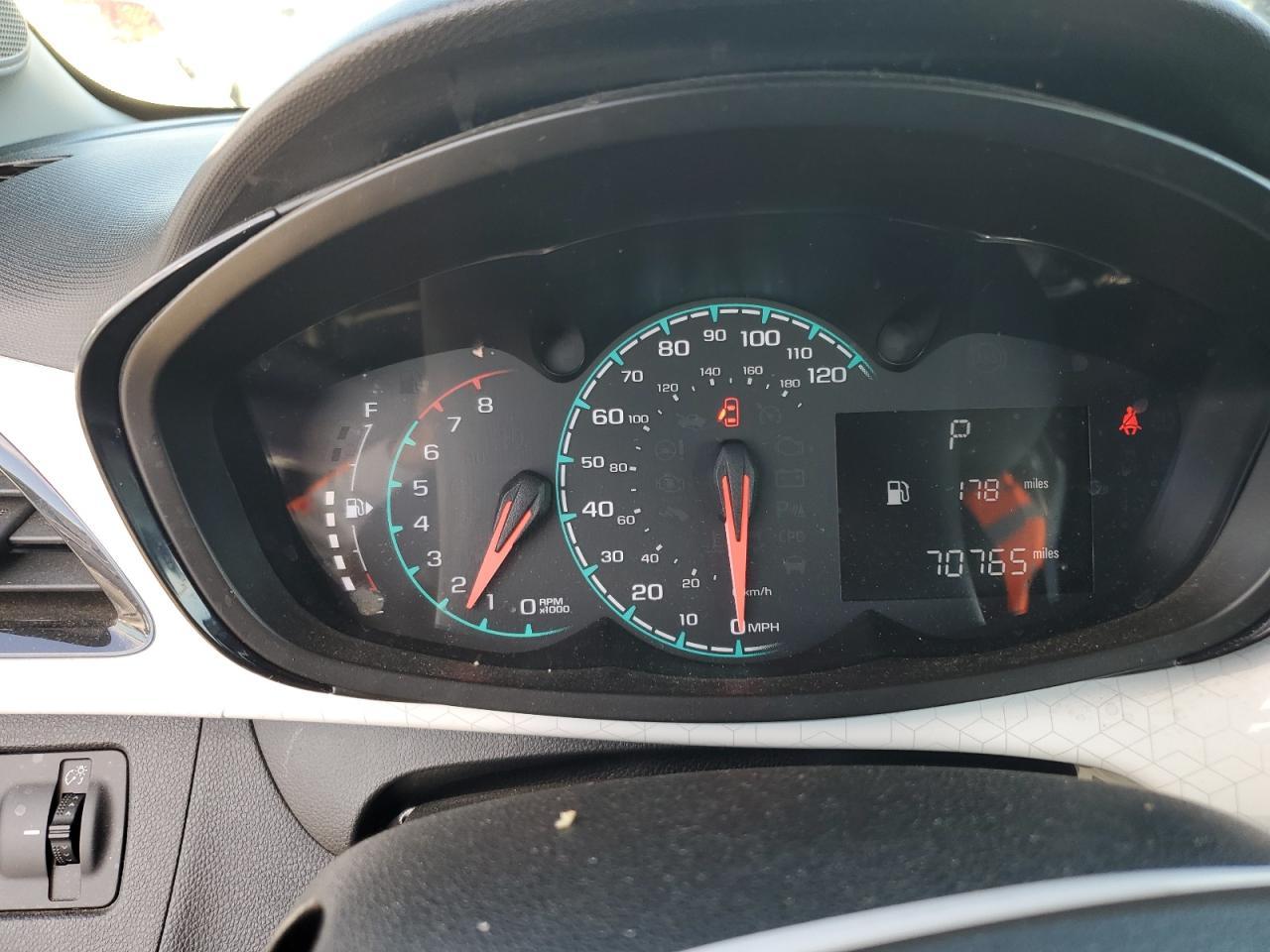 2017 Chevrolet Spark - zdjęcie 9