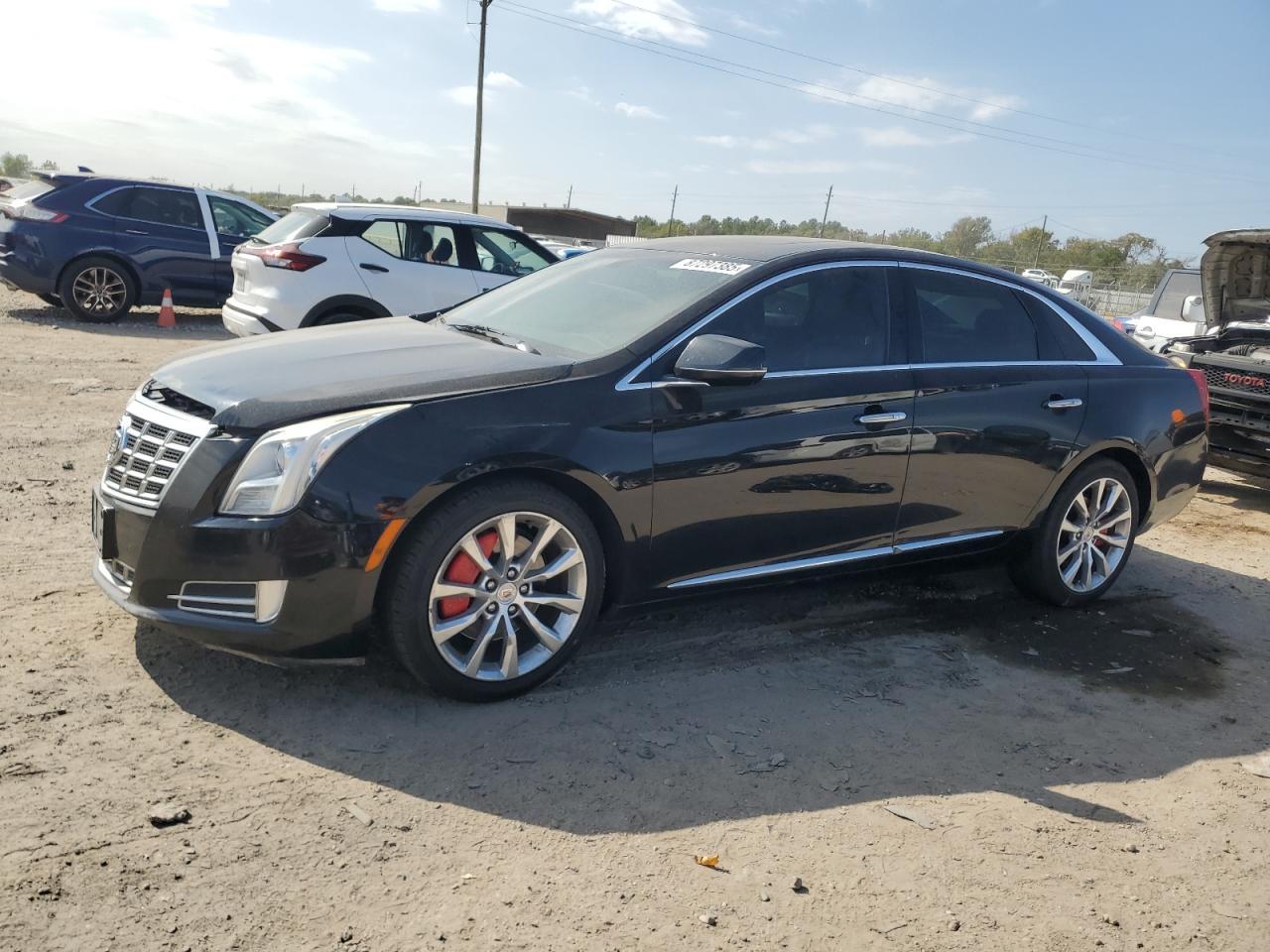 2013 Cadillac XTS - zdjęcie główne