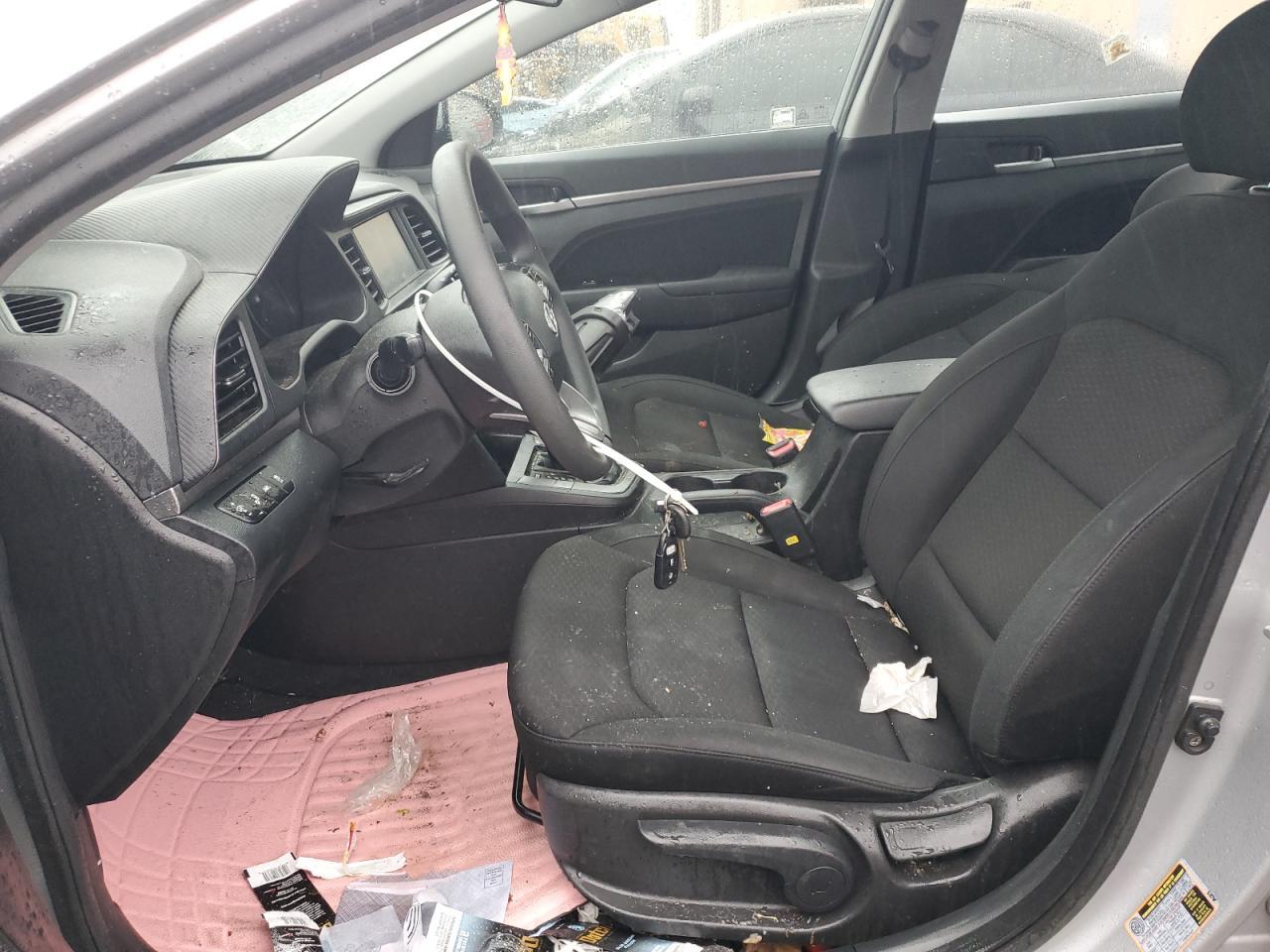 2020 Hyundai Elantra - zdjęcie 7